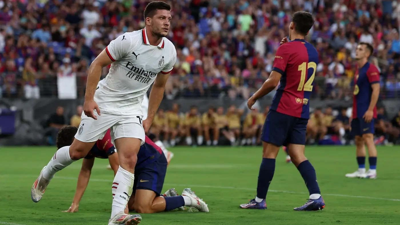 fk milan, fk barselona, luka jović - 7 avg 2024 - profimedia-0896652944-66b3280d2ad62.webp