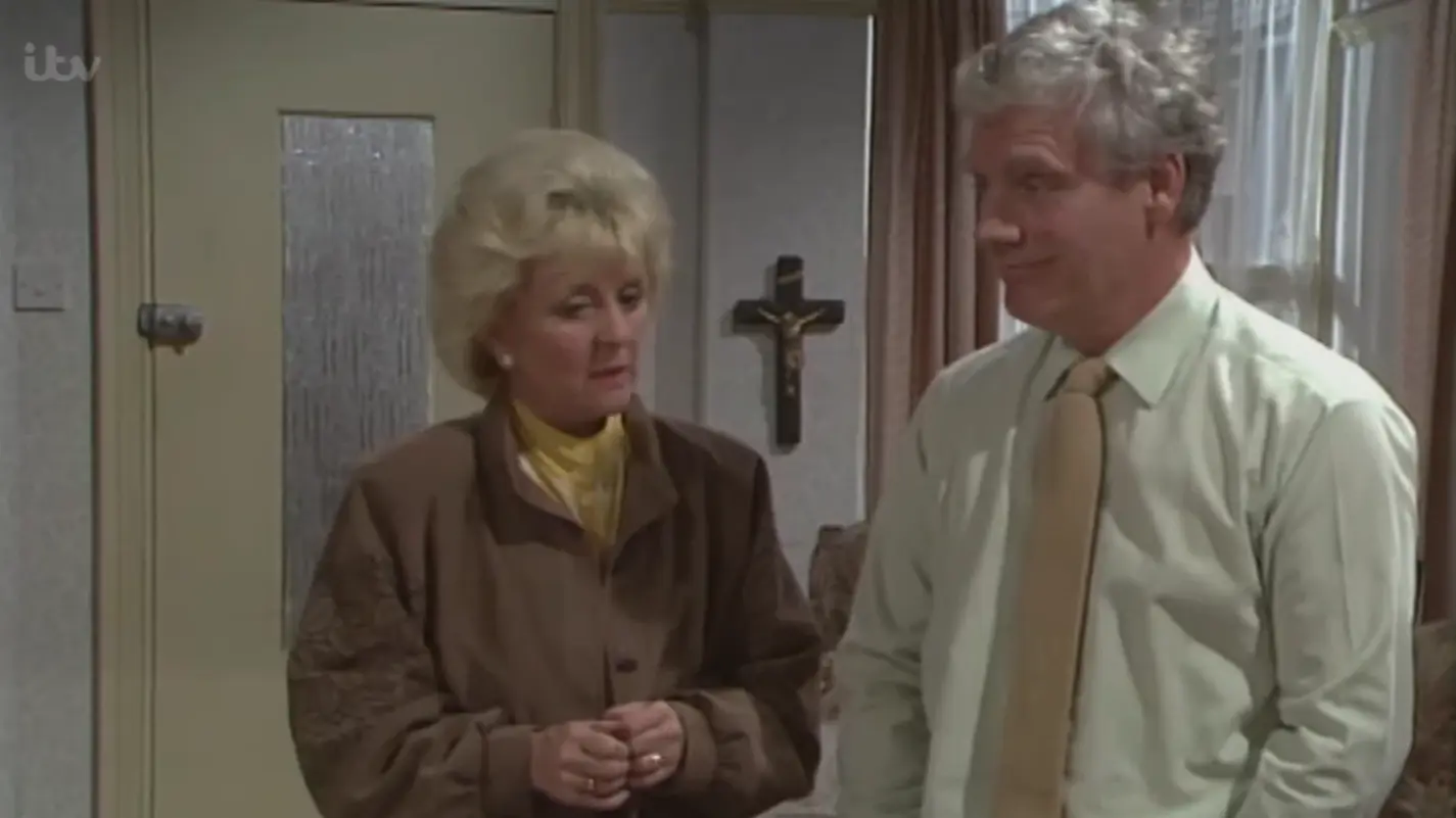 Geoffrey Hinsliff, Youtube printscreen, Coronation Street-66ebf4ae89476.webp