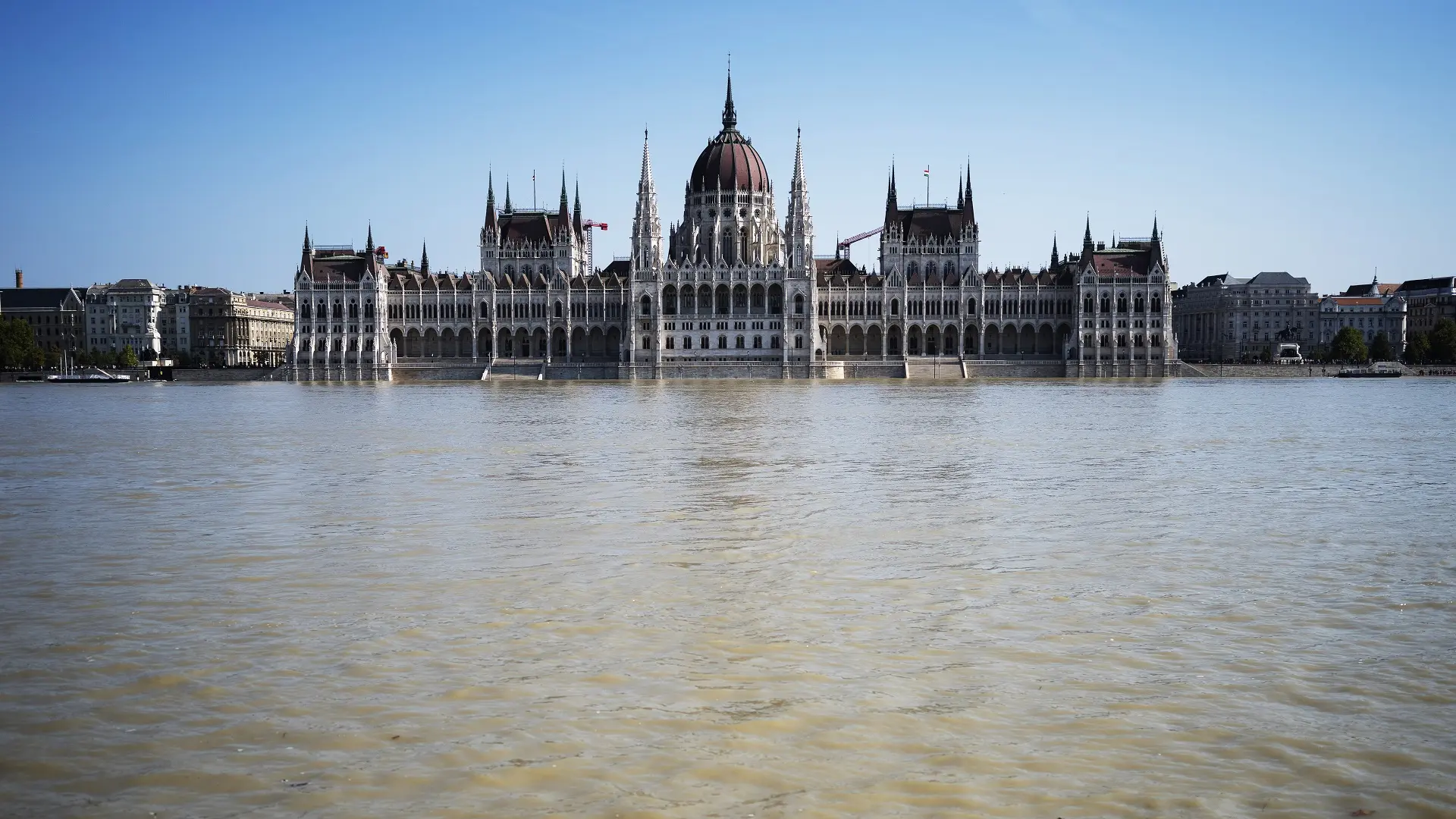 poplava poplave u budimpešti, budimpešta, 19 sept 2024 - AP Photo Denes Erdos Tanjug (1)-66ed2dcfa3823.webp