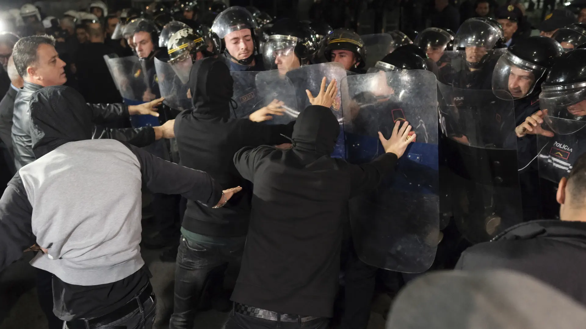 antivladini protesti albanija AP PhotoVlasov Sulaj tanjug-672146f7e31a4.webp