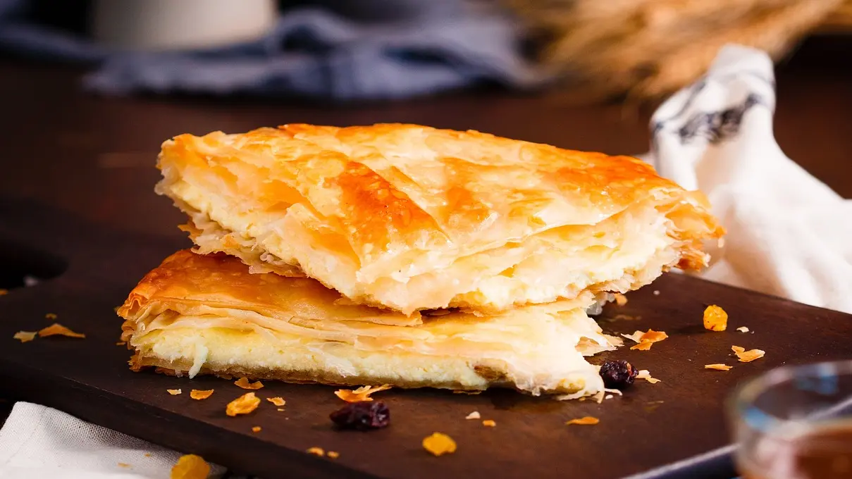 burek pita sa sirom pixabay-67167e0c95990.webp