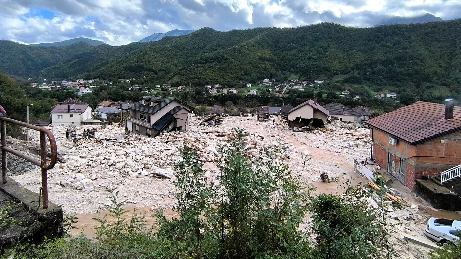 jablanica poplave facebook @Planinarsko društvo Prenj-Glogošnica 1979-66ffb5ae1f7b9.webp