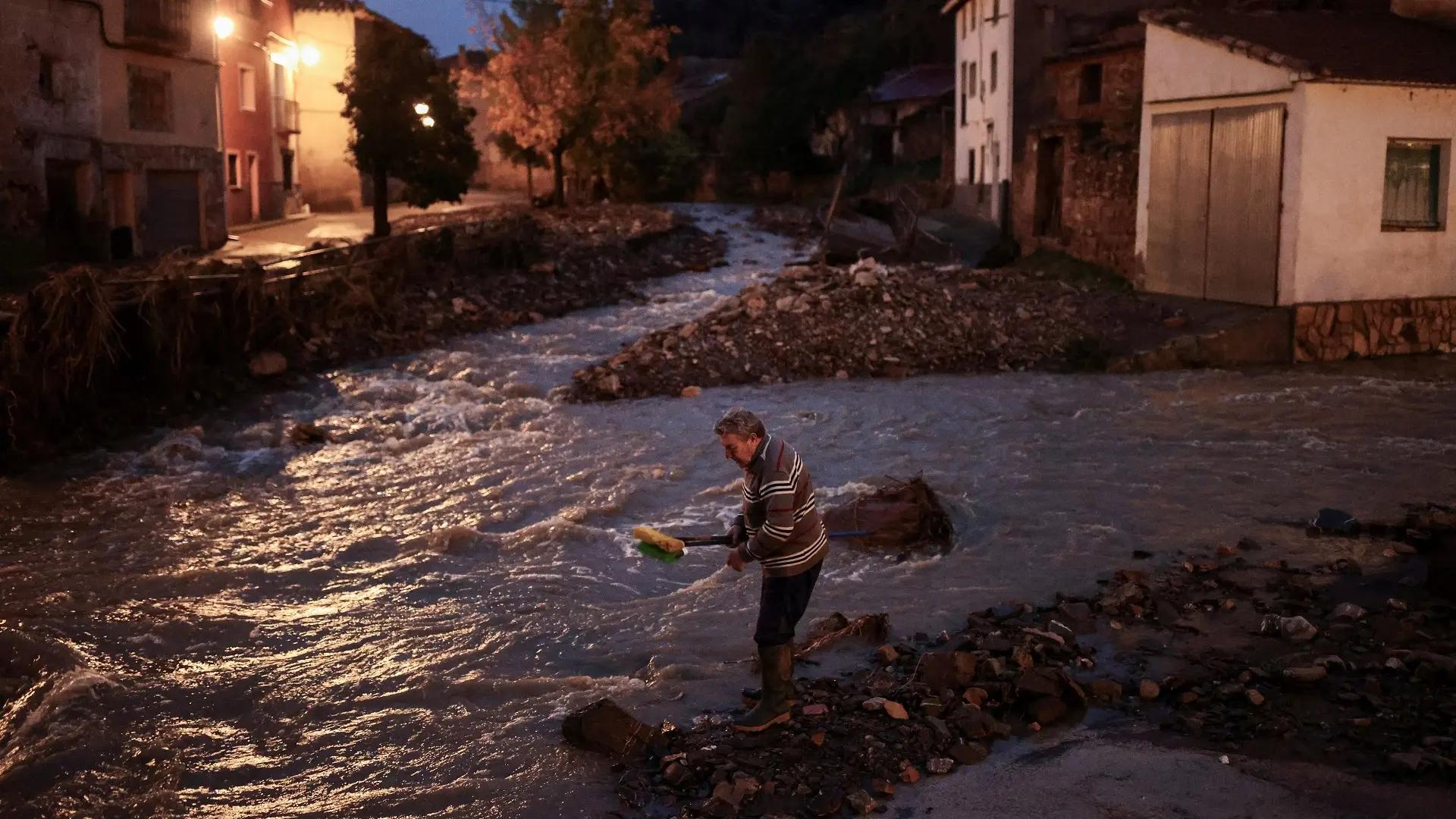 valensija, poplave u španiji - 30 okt 2024 - Reuters-672286c4a775c.webp