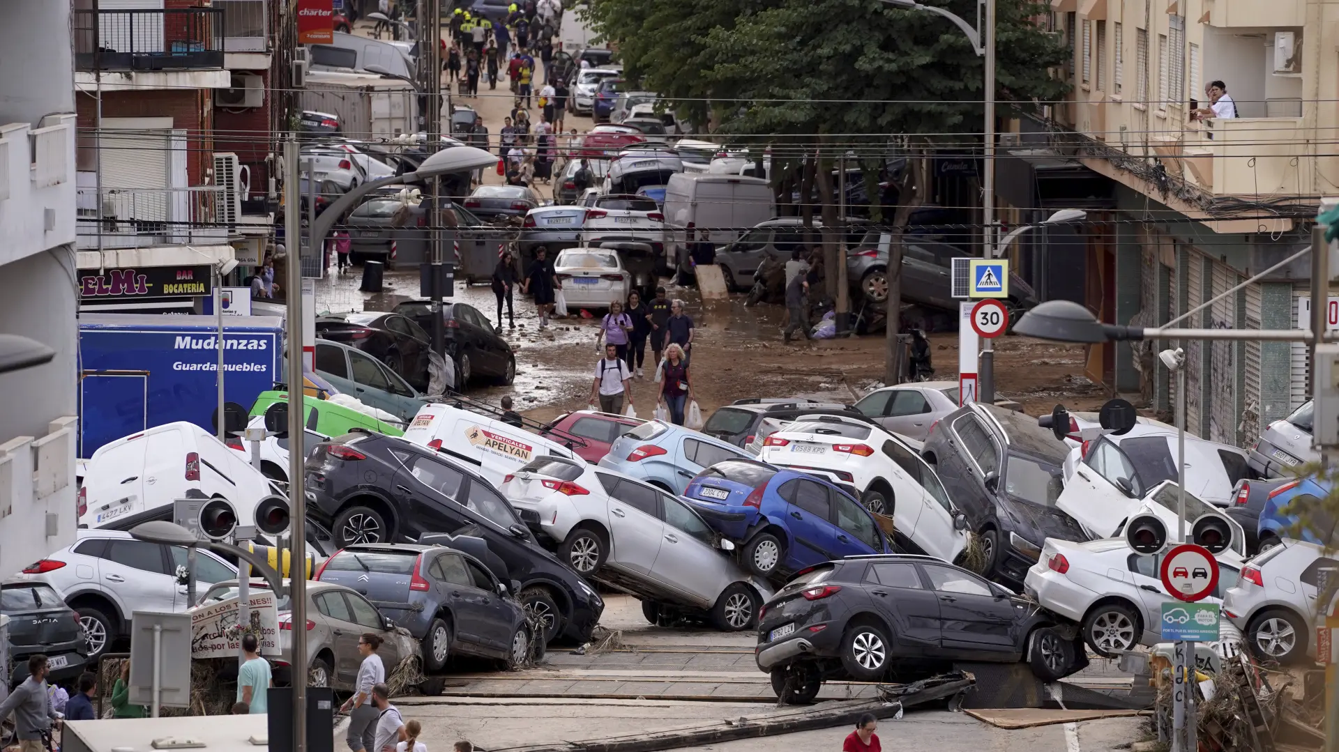 španija poplave AP PhotoManu Fernandez tanjug-672485e23352c.webp