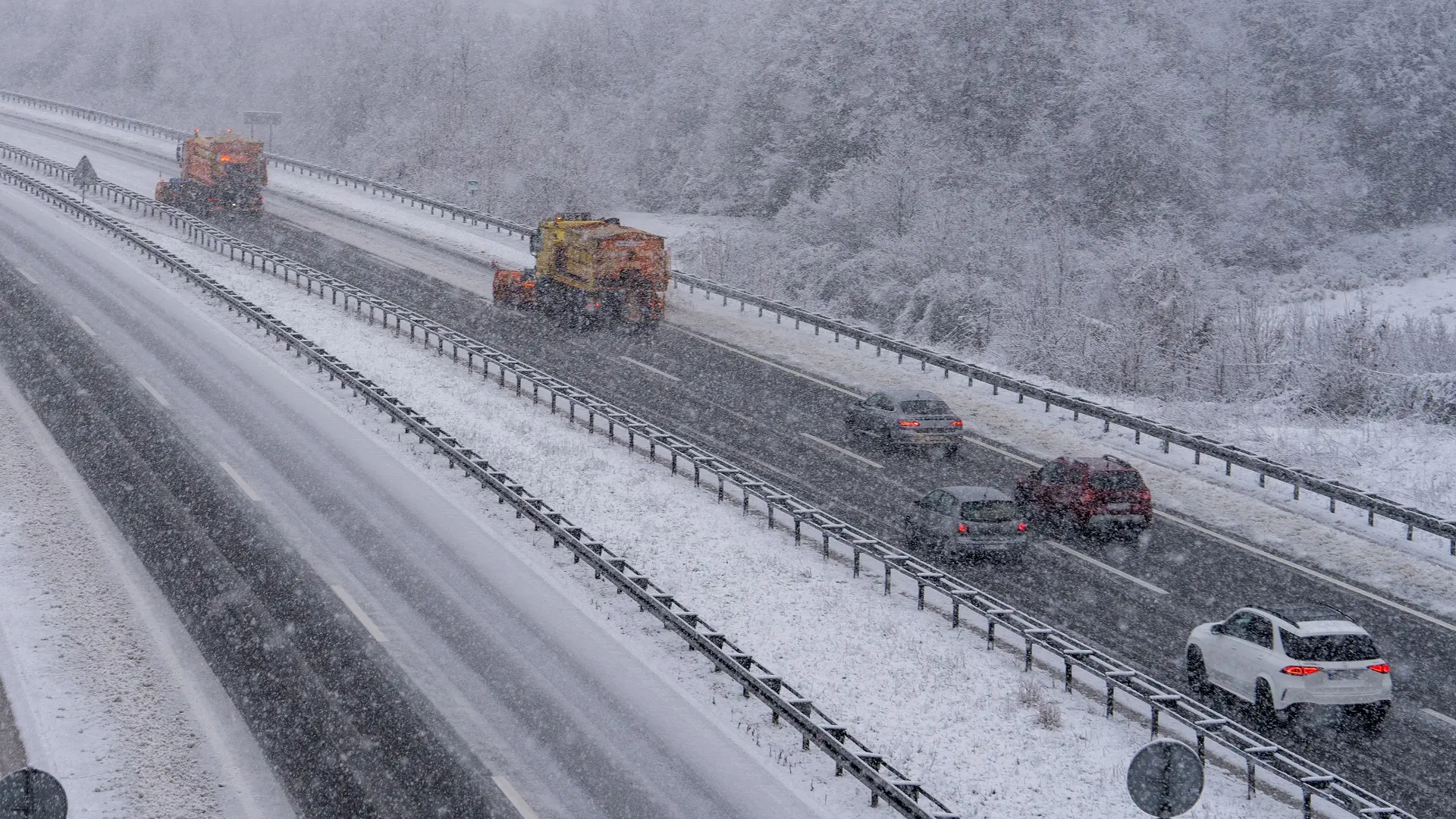 hrvatska, auto-put A1, nevreme, sneg - 20 dec 2024 - Hrvoje Kostelac PIXSELL 2-676919403c08f.webp