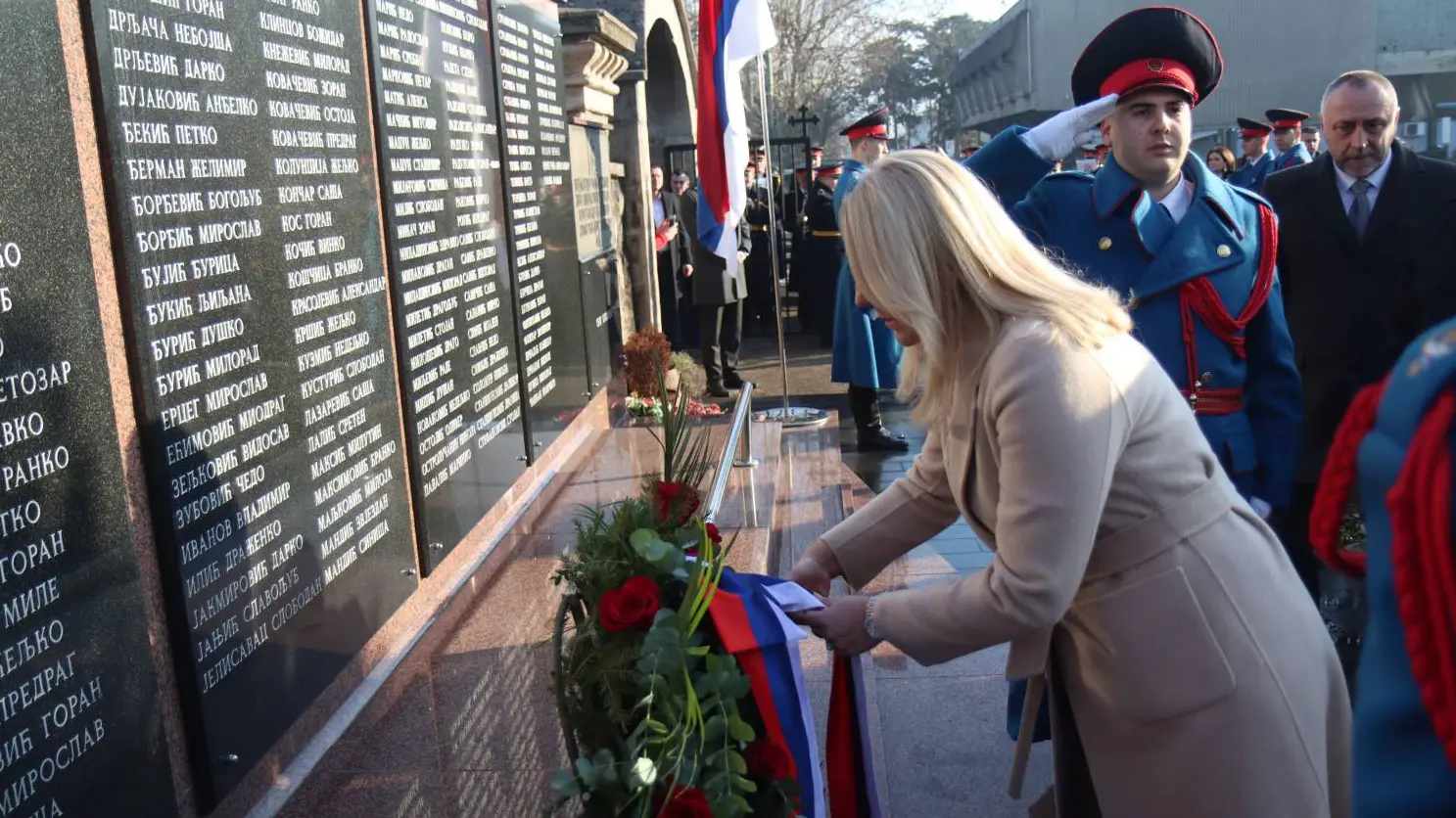 željka cvijanović polaganje venaca 9.januar  TANJUG FOTO SRNA Borislav Zdrinja-677e578b5bf8a.webp