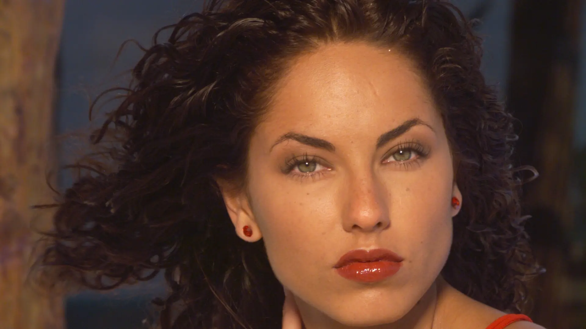 Barbara Mori 12-67bca1054084a.webp