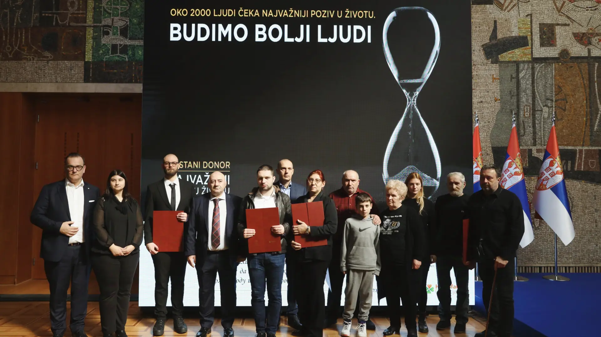 Dobitnici zahvalnica_zajednička fotografija Hemofarm Fondacija marko risović-67bde7a105b21.webp