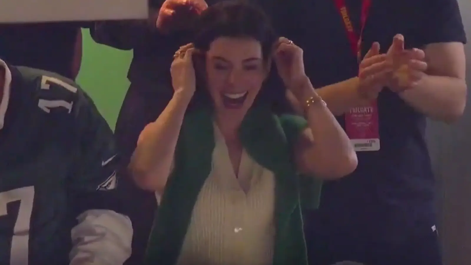 en hatavej superboul screenshot x@cjzero@cjzero-67aa0ea050910.webp