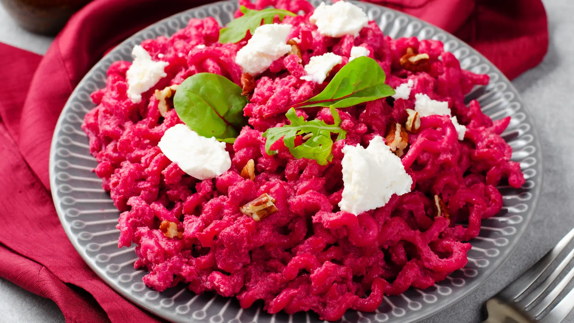 pasta cvekla sir shutterstock-67abb4aa4712e.webp