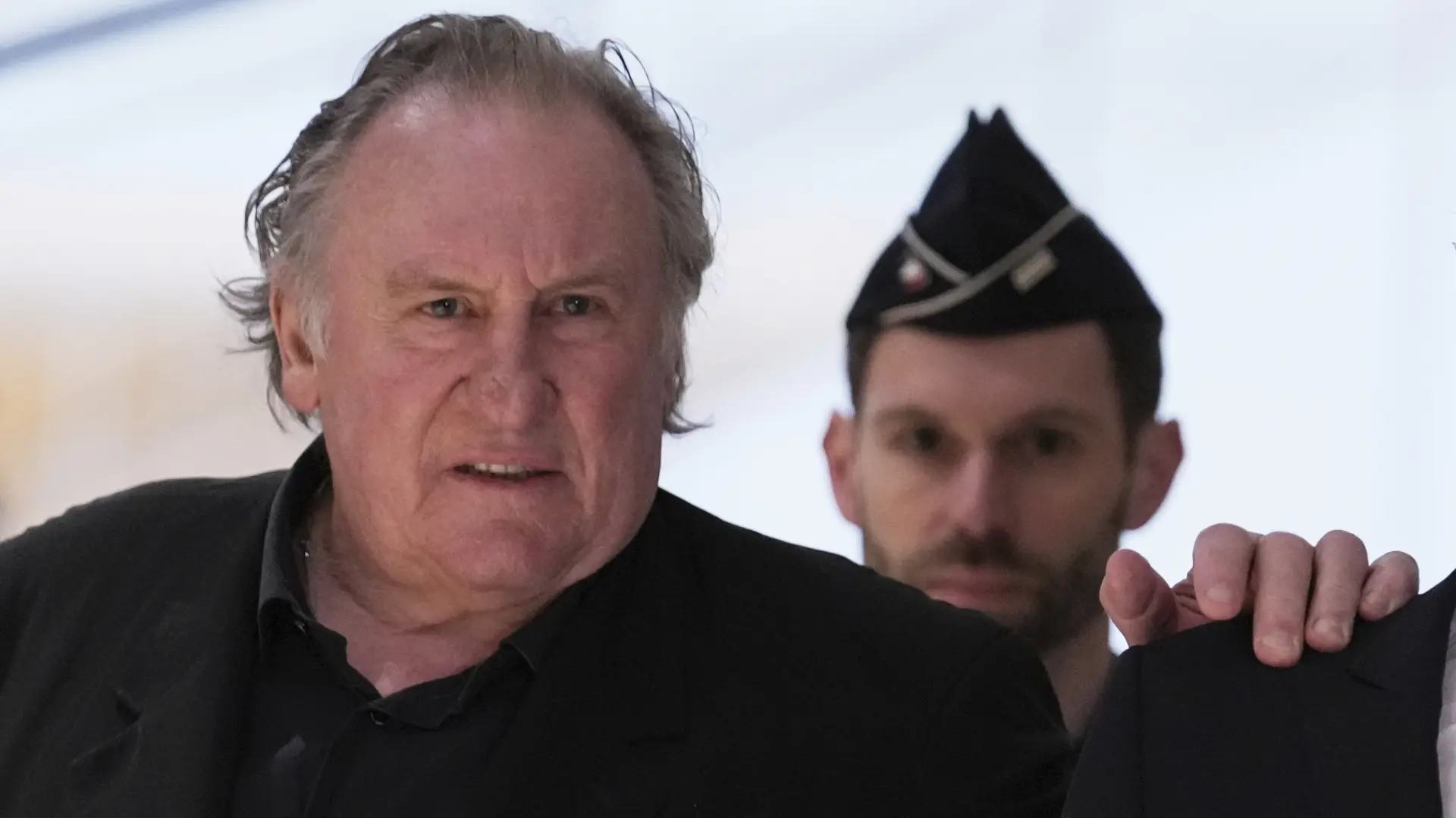 AP PhotoAurelien Morissard, Tanjug Žerar Depardje-67e186232921e.webp