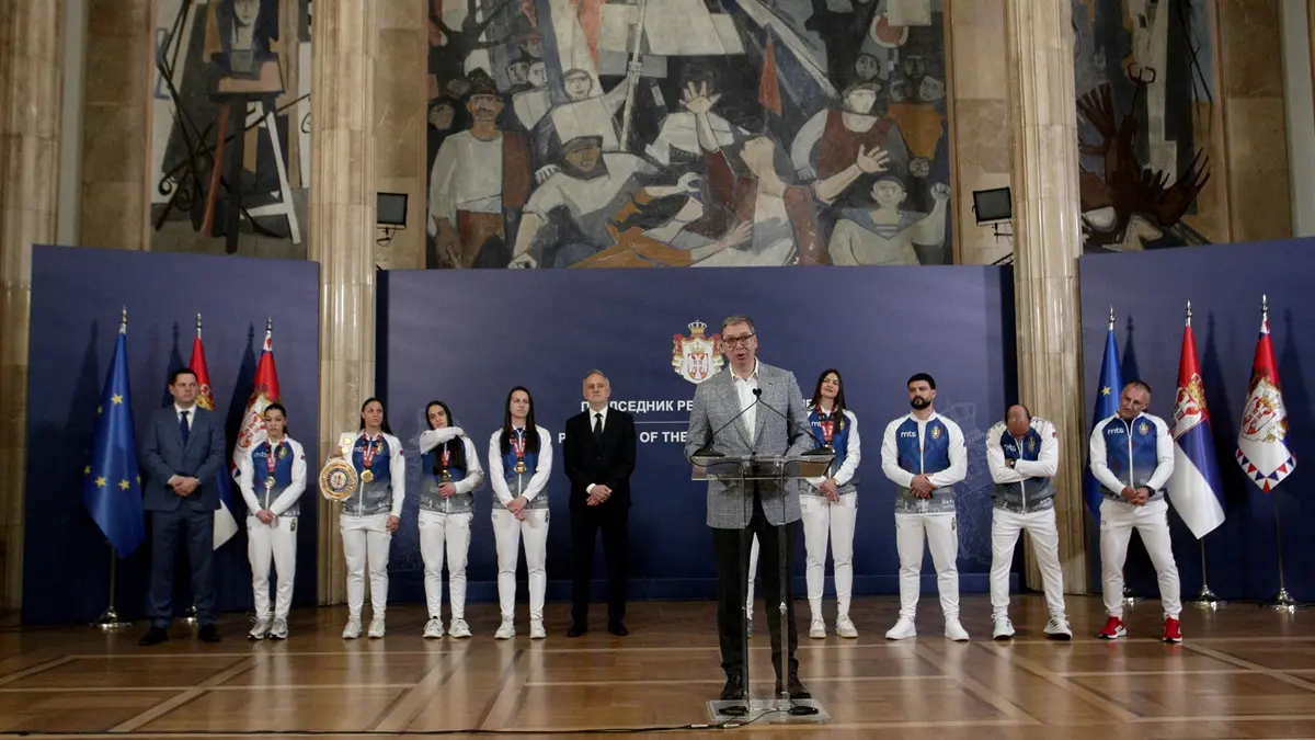 bokserke na prijemu kod vucica TANJUG SAVA RADOVANOVIĆ-67da8f5e71ccc.webp