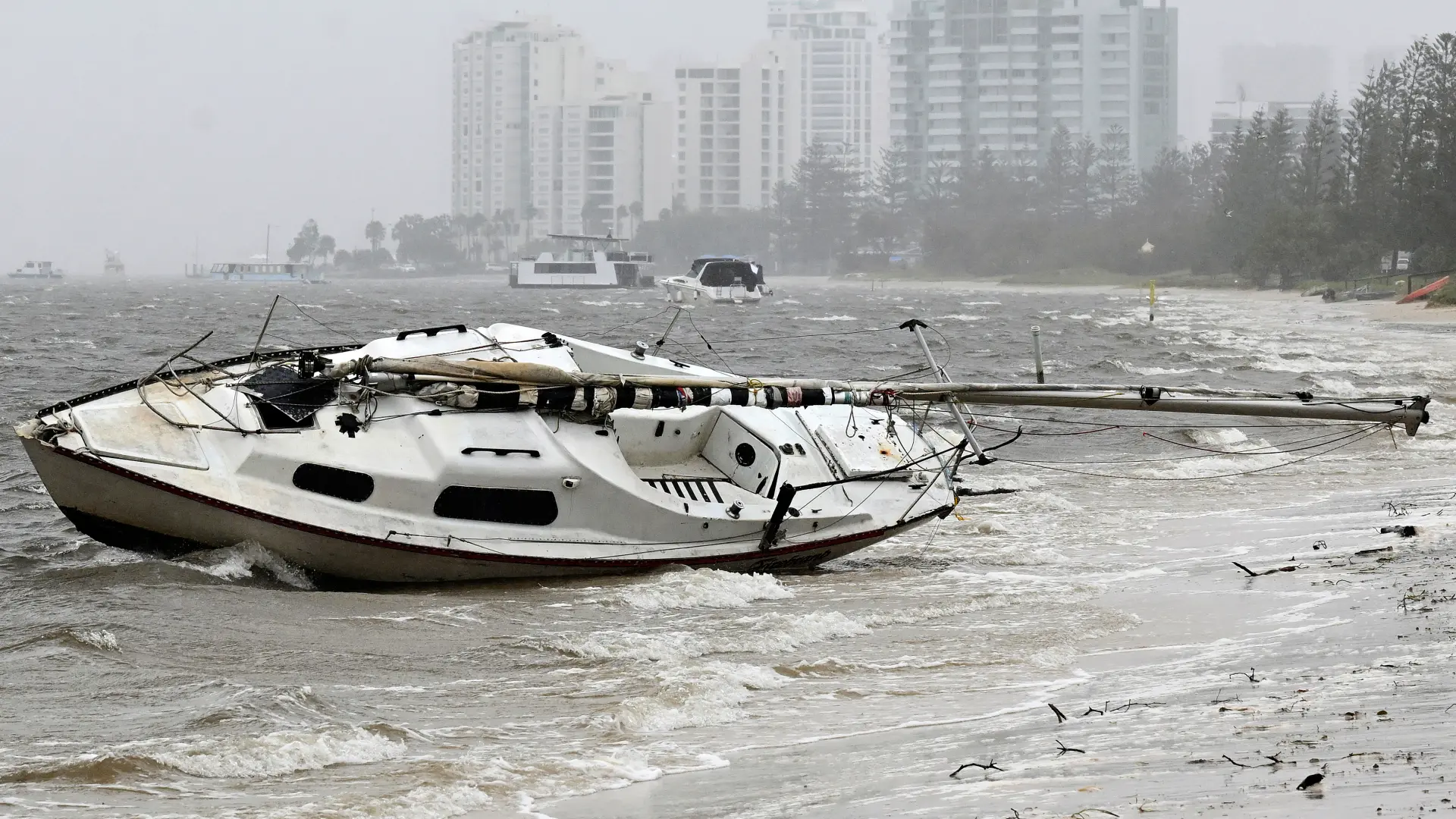 ciklon alfred australija Dave HuntAAP Image via AP tanjuug-67cc05ff4b1d3.webp