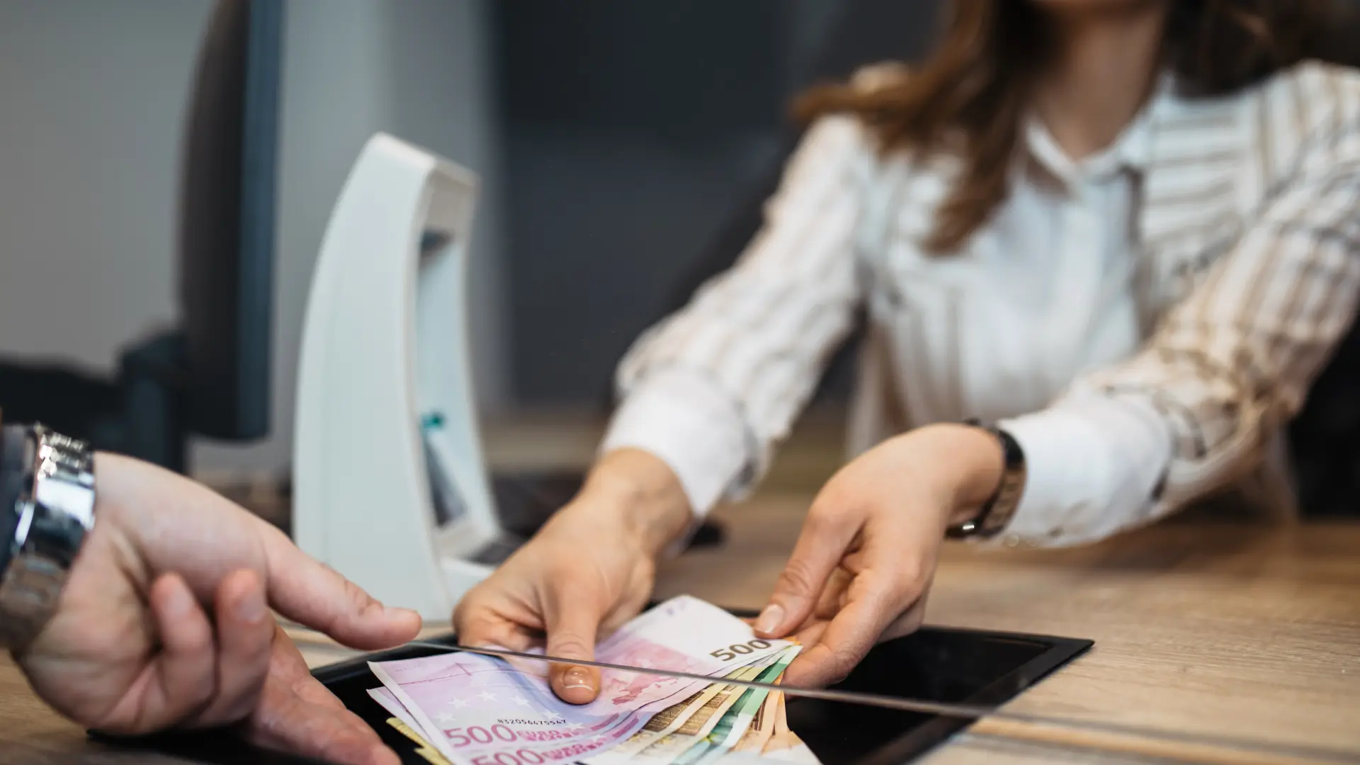 menjačnica menjačnice shutterstock-67d43420e5b5e.webp