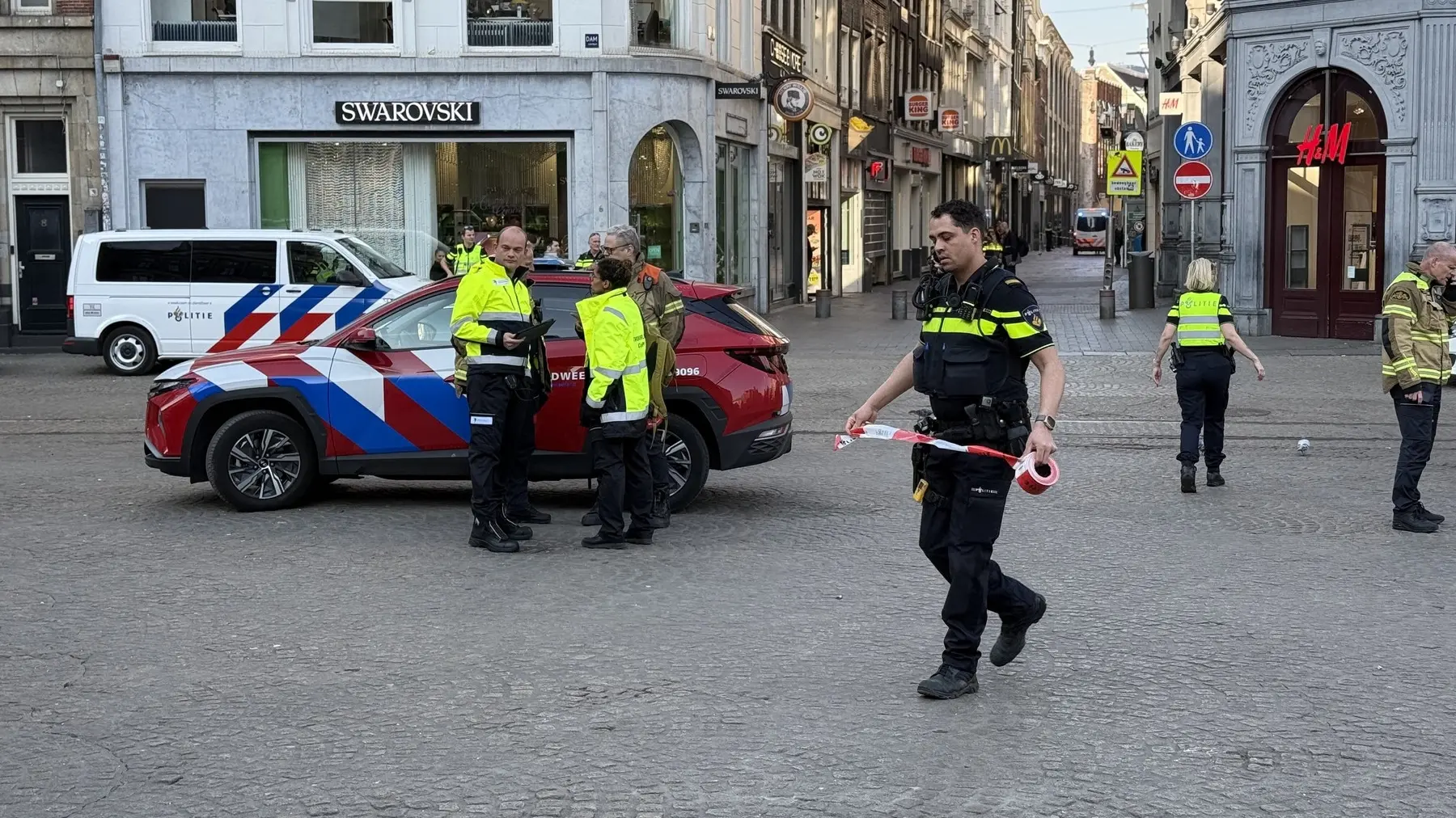 napad nožem u amsterdamu, amsterdam, holandska amsterdamska policija amsterdama, 27 mart 2025 - profimedia-0980200790-67e580a666dd5.webp