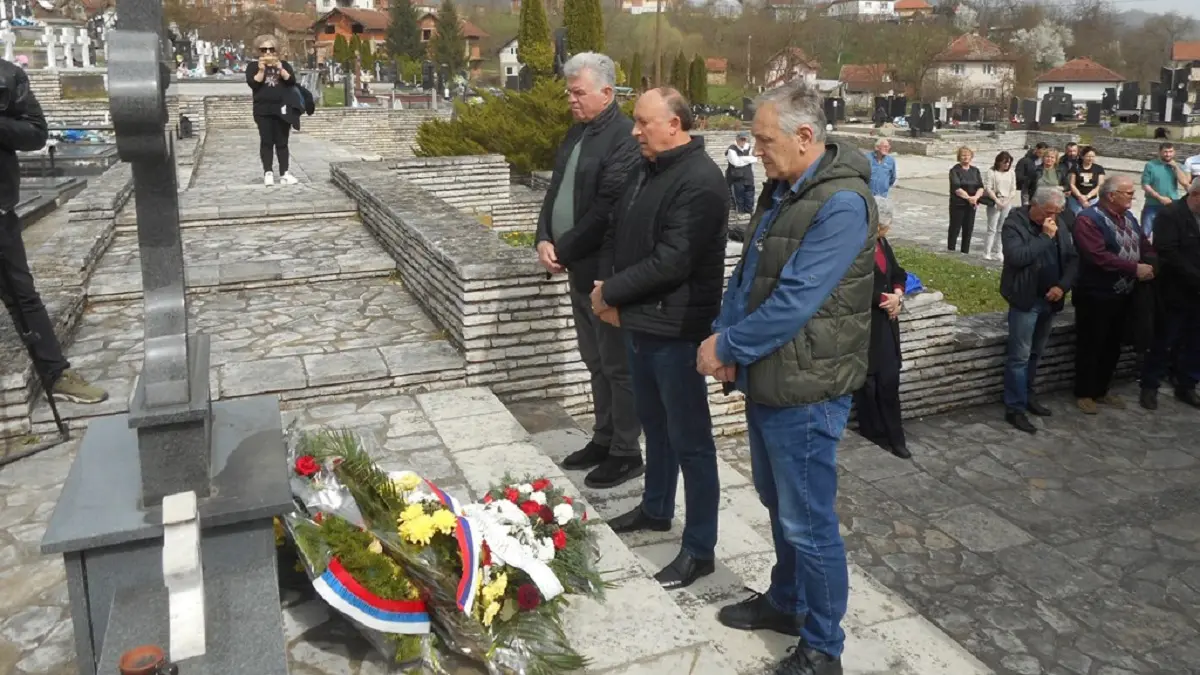 parastos sarajevskim srbima, bratunac, bratunačko groblje, parastos na bratunačkom groblju - 15 mart 2025 - TANJUG FOTO SRNA Miro Pejić (3)-67d5c55900d61.webp
