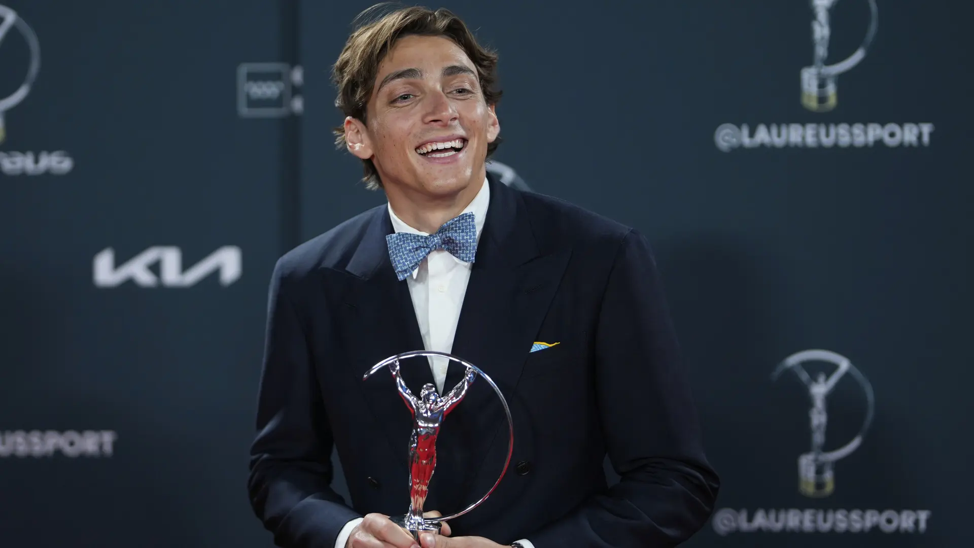 Tan2025-04-2121181762_4 armand duplantis-680730b480c71.webp