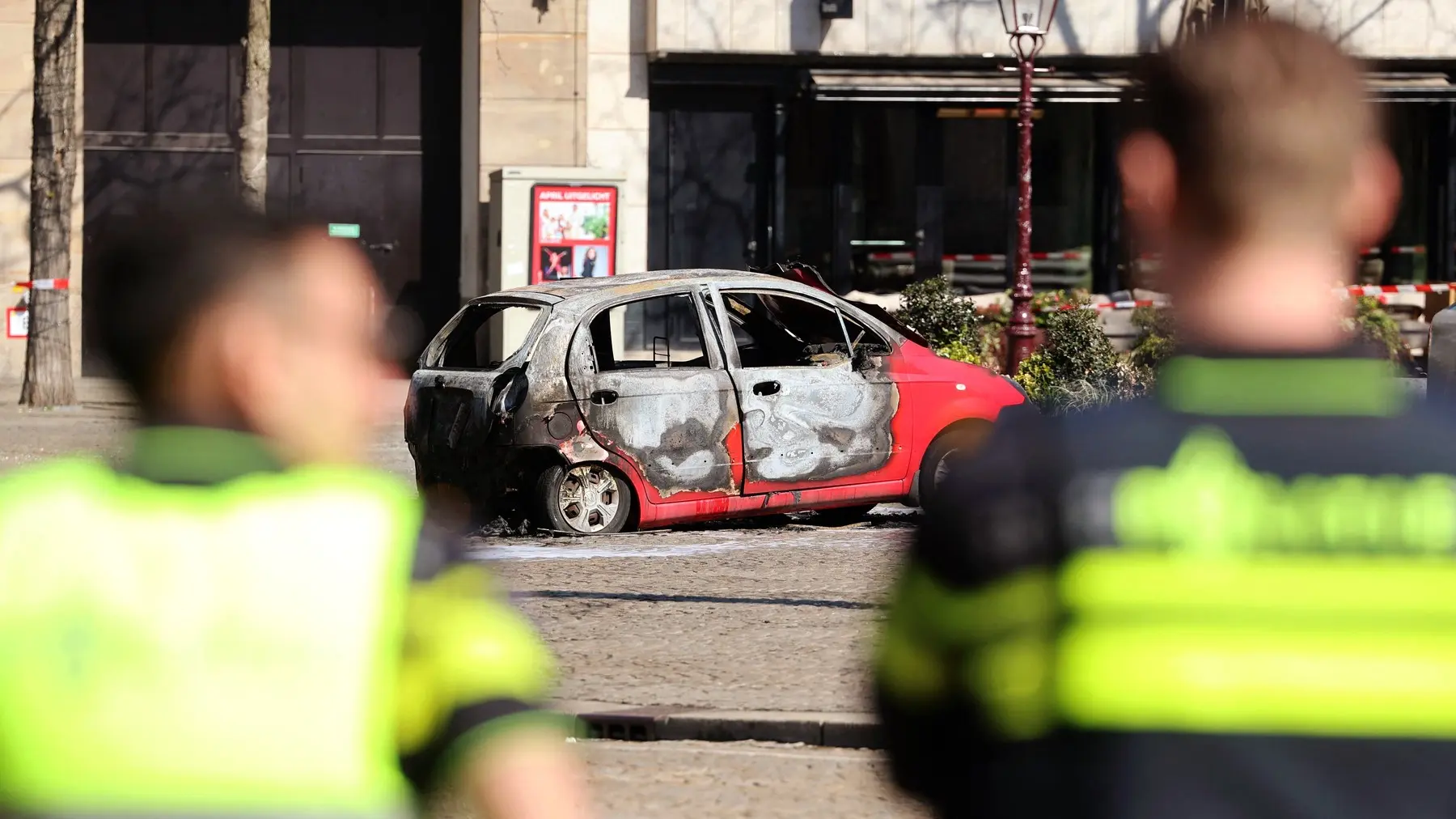 amsterdam, eksplozija automobila u amsterdamu, 3 april 2025 - profimedia-0982930349-67ee9ad726a1b.webp