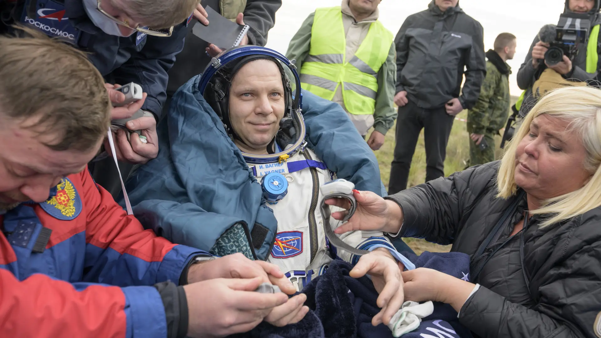 astronaut don petit AP-680497500a111.webp