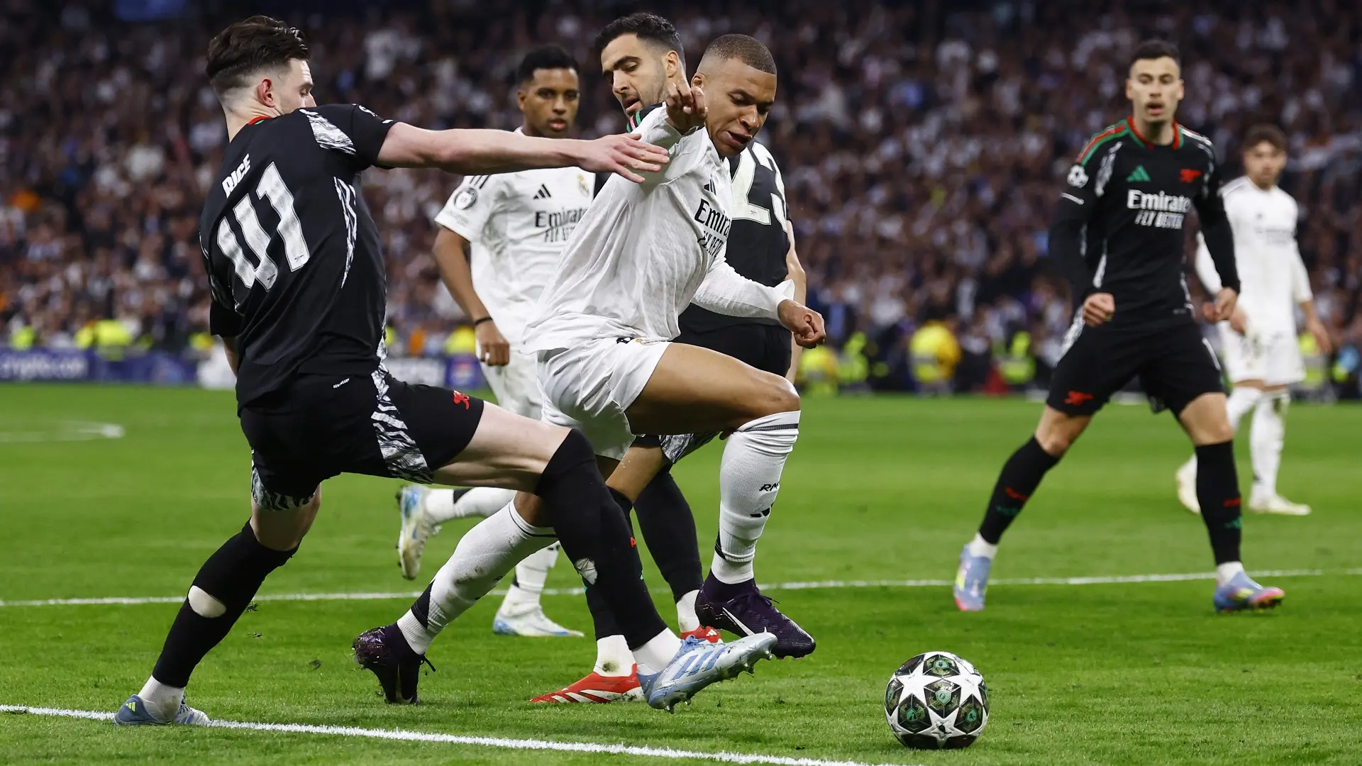 fk arsenal bajern, liga šampiona - 16 april 2025 - foto Reuters (1)-680018ff70b41.webp
