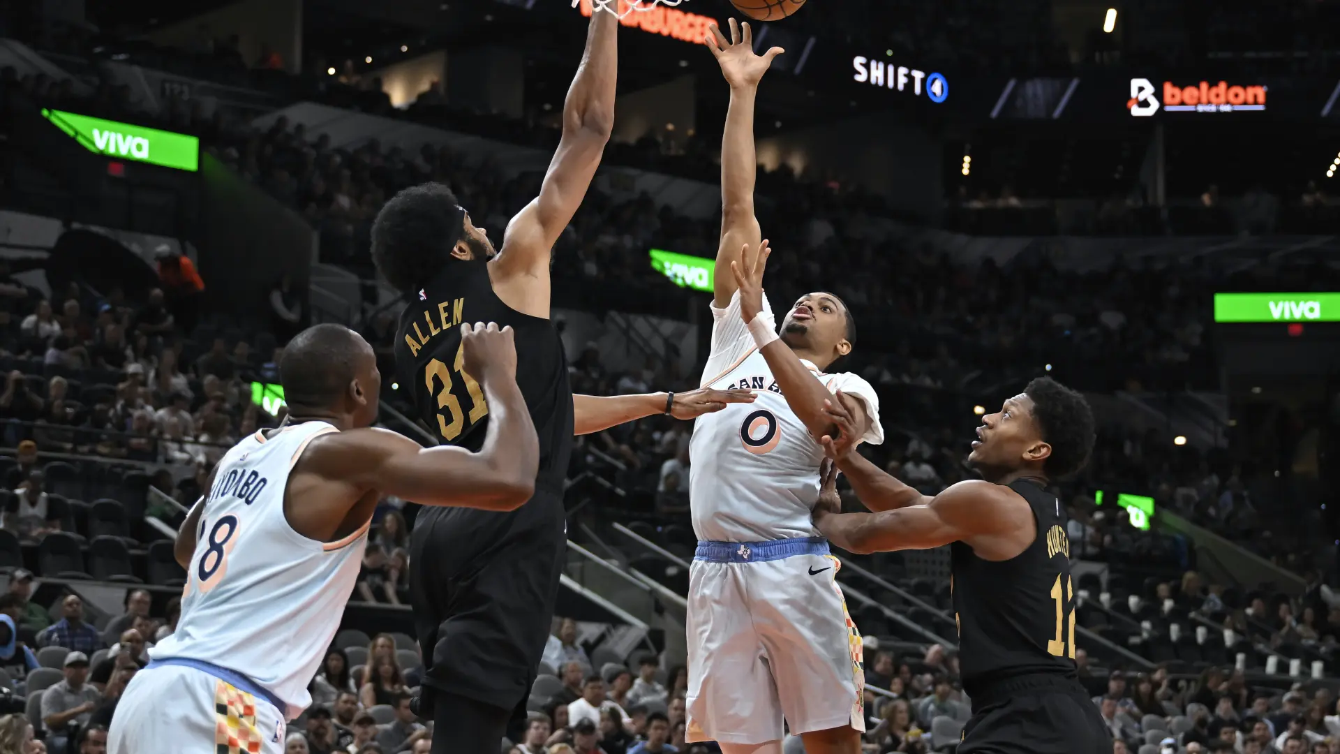 klivlend san antonio AP PhotoDarren Abate tanjug-67f0eee295227.webp