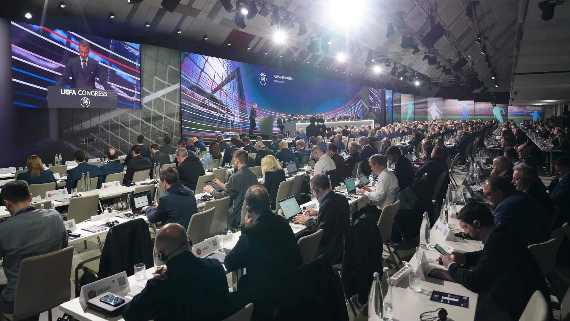 kongres uefa u beogradu, beograd - 3 april 2025 - TANJUG MILOŠ MILIVOJEVIĆ (2)-67ee5b2fdc241.webp
