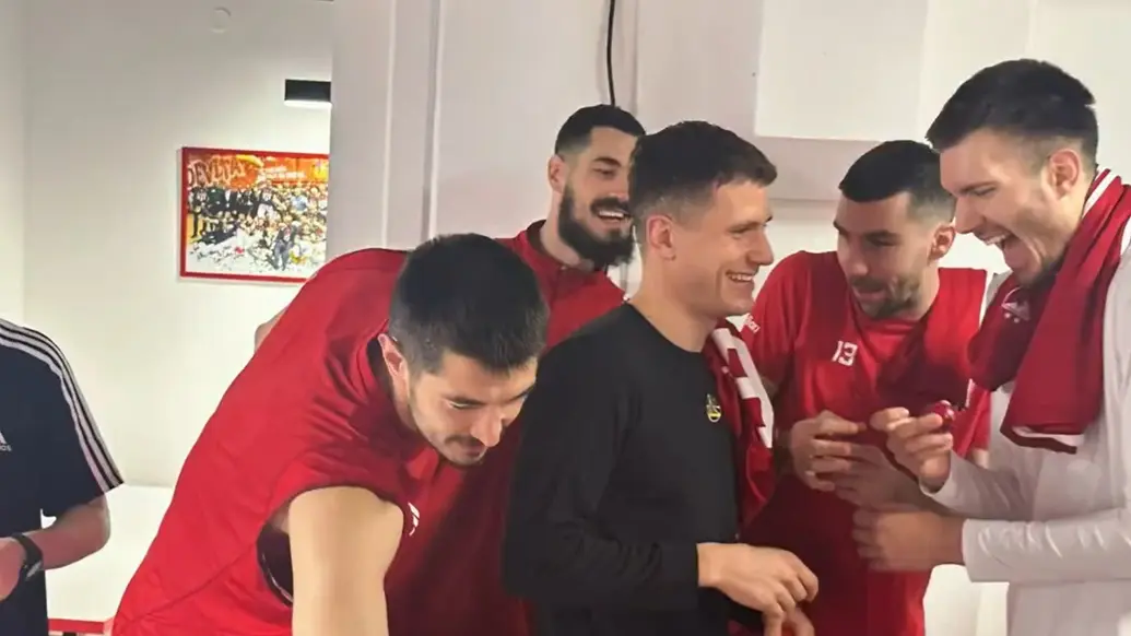 kosarkasi zvezde kk crvena zvezda-6804e2c2668bf.webp