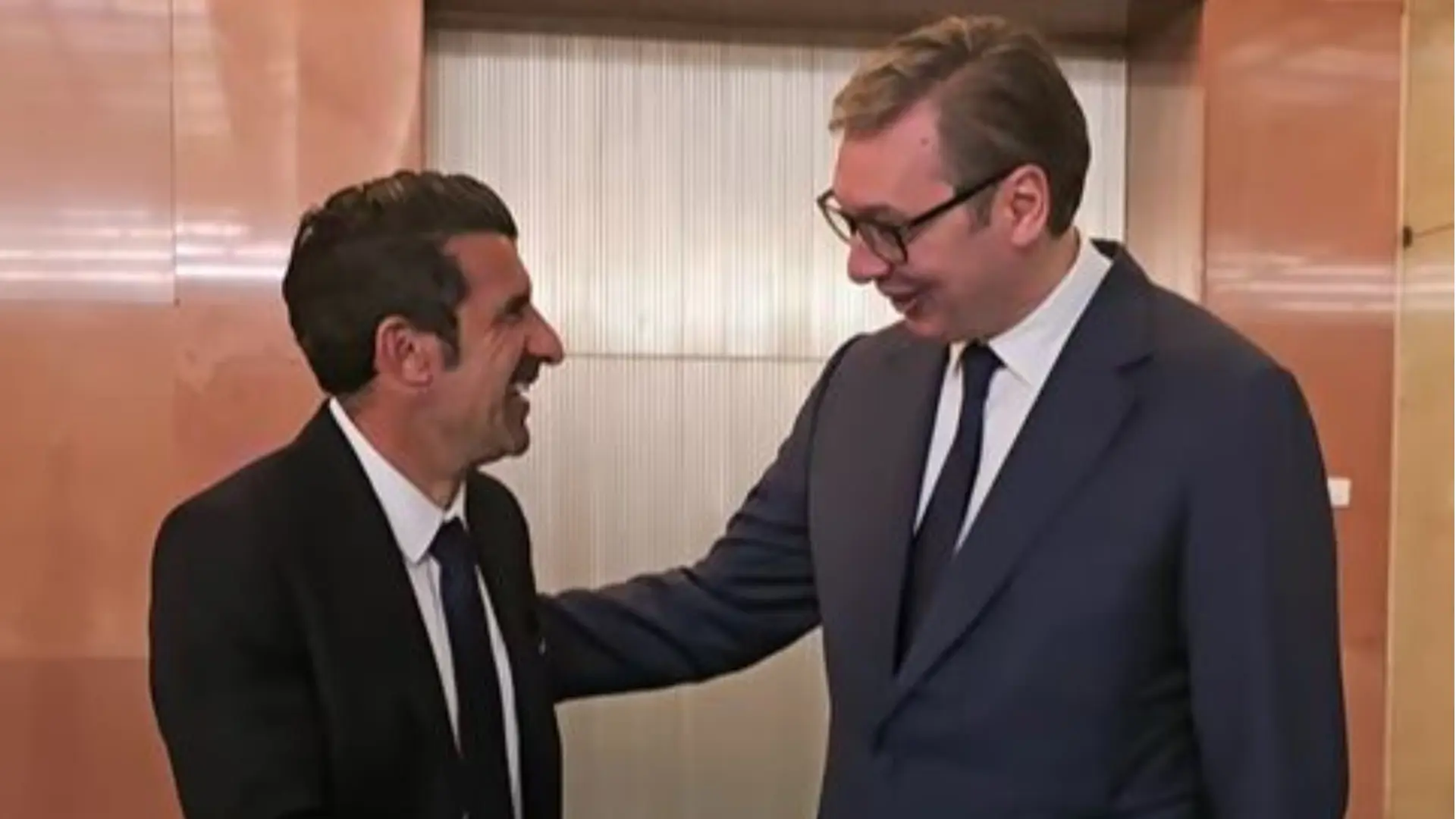 luis figo aleksandar vucic instagram buducnostsrbijeav-67ed2caddf720.webp