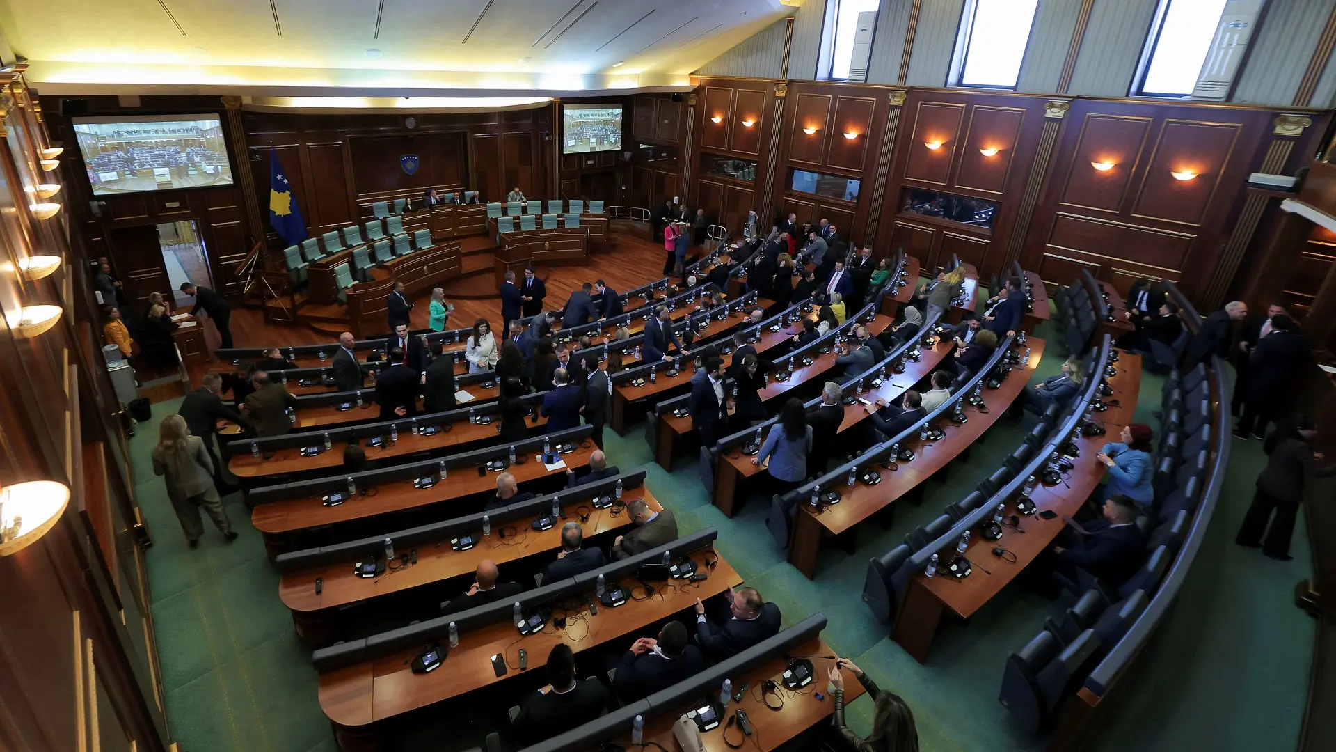 prištinska skupština takozvanog tzv kosova, kosmet, kosovo i metohija, kosovo - 25 april 2025 - REUTERS-681092aed6232.webp