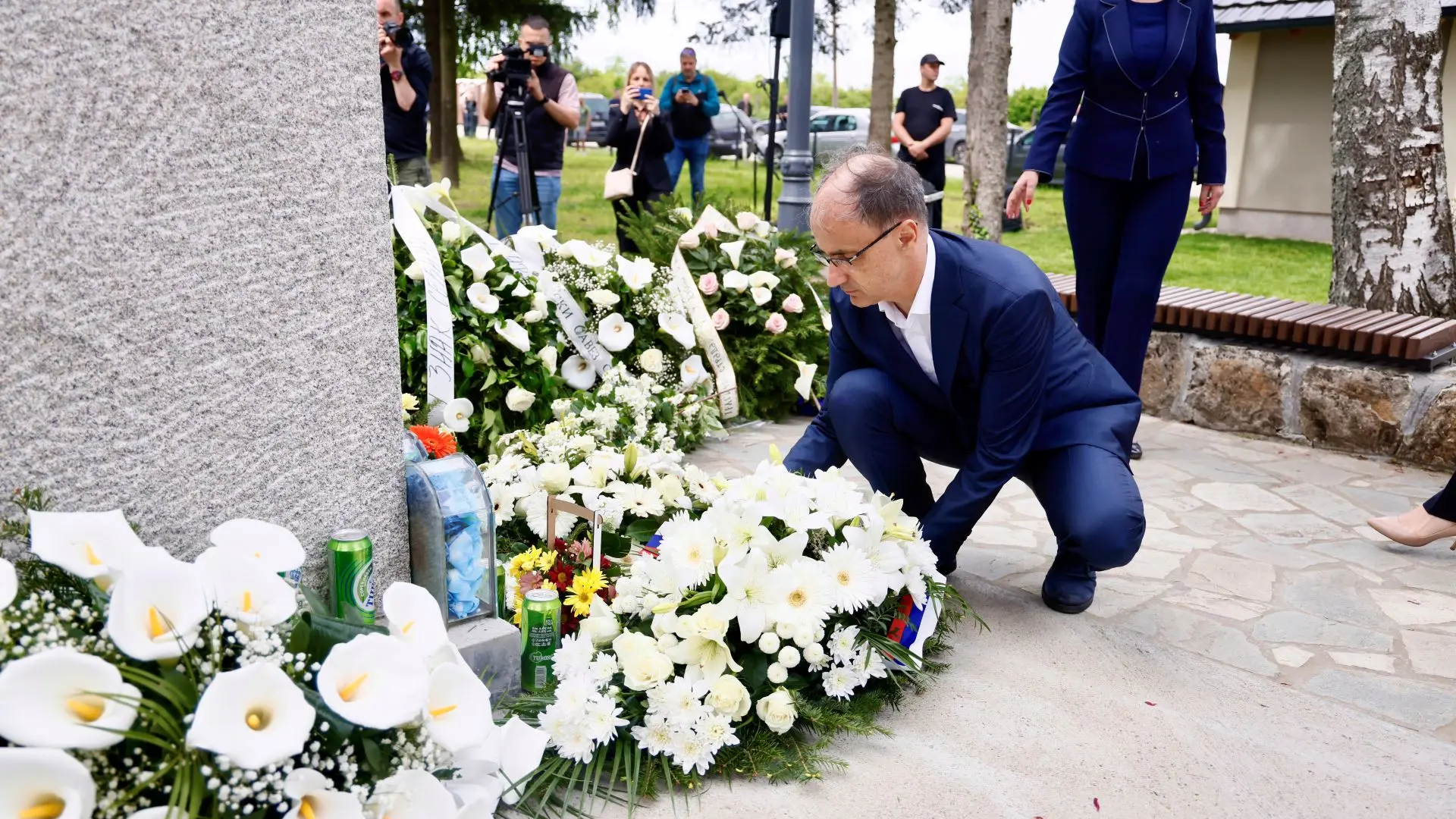 Đuro Macut, polaganje Venca, Malo Orašje - Tanjug-Marko Đoković-68172a82565d9.webp