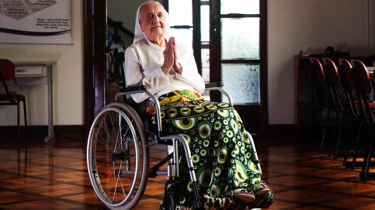 Tan2025-05-0119562479_8 ina kanabaro Carlos MacedoLongeviQuest, via AP-6813f5c185b49.webp