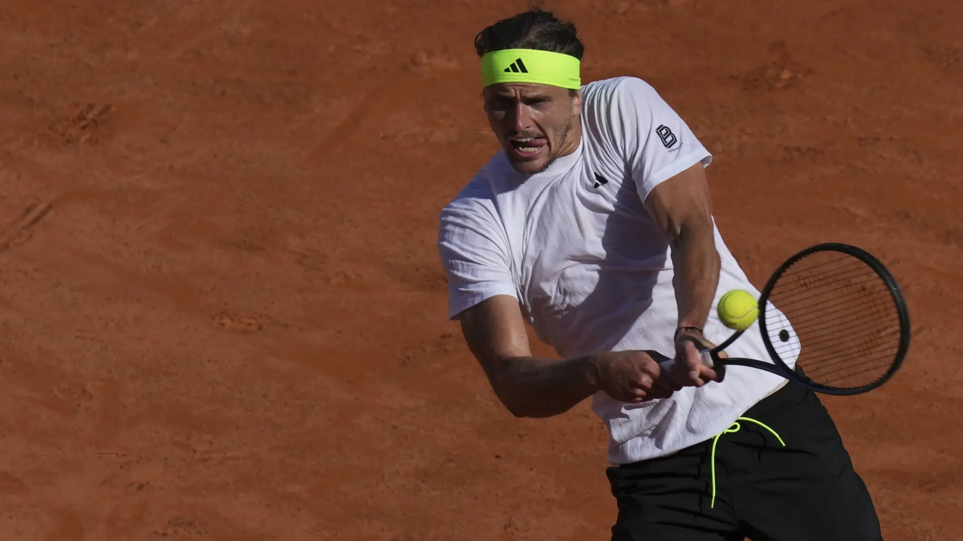 Tan2025-05-1118302519_4 aleksandar zverev alfredo falcone ap photo-6823ad39a30da.webp