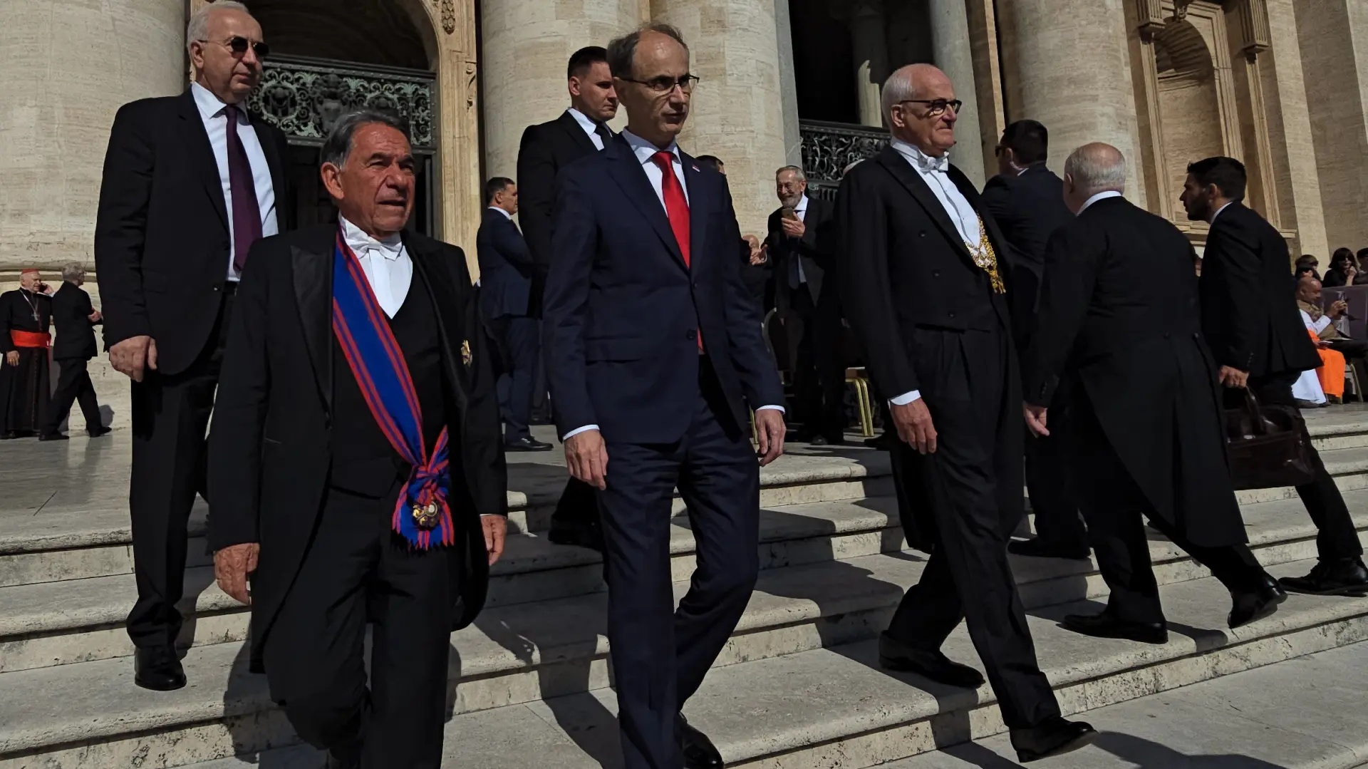 Tan2025-05-1812245932_8 slobodan miljevic vlada srbije đuro macut-6829c61296a3b.webp