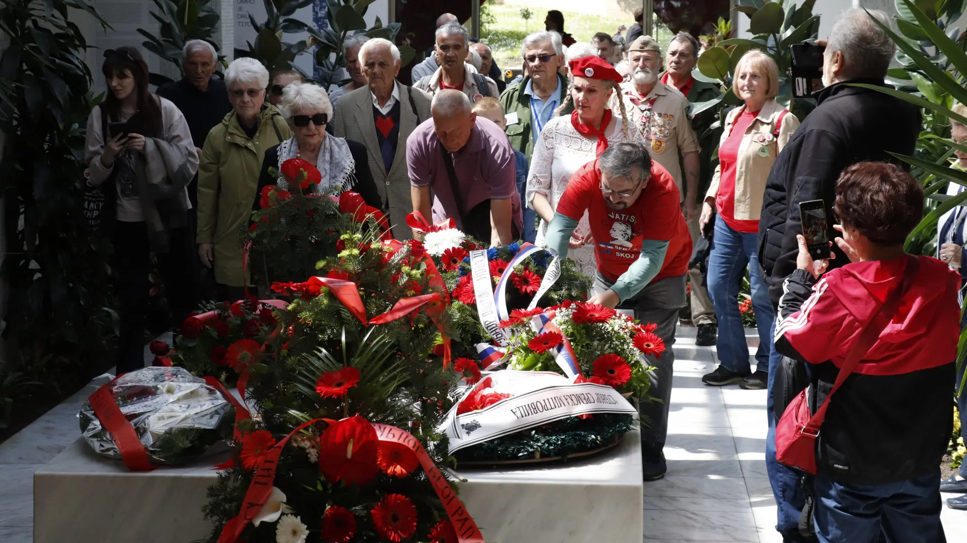 Tan2025-05-2516554848_7 jovana kulasevic kuća cveća tito-68336f7a646c8.webp