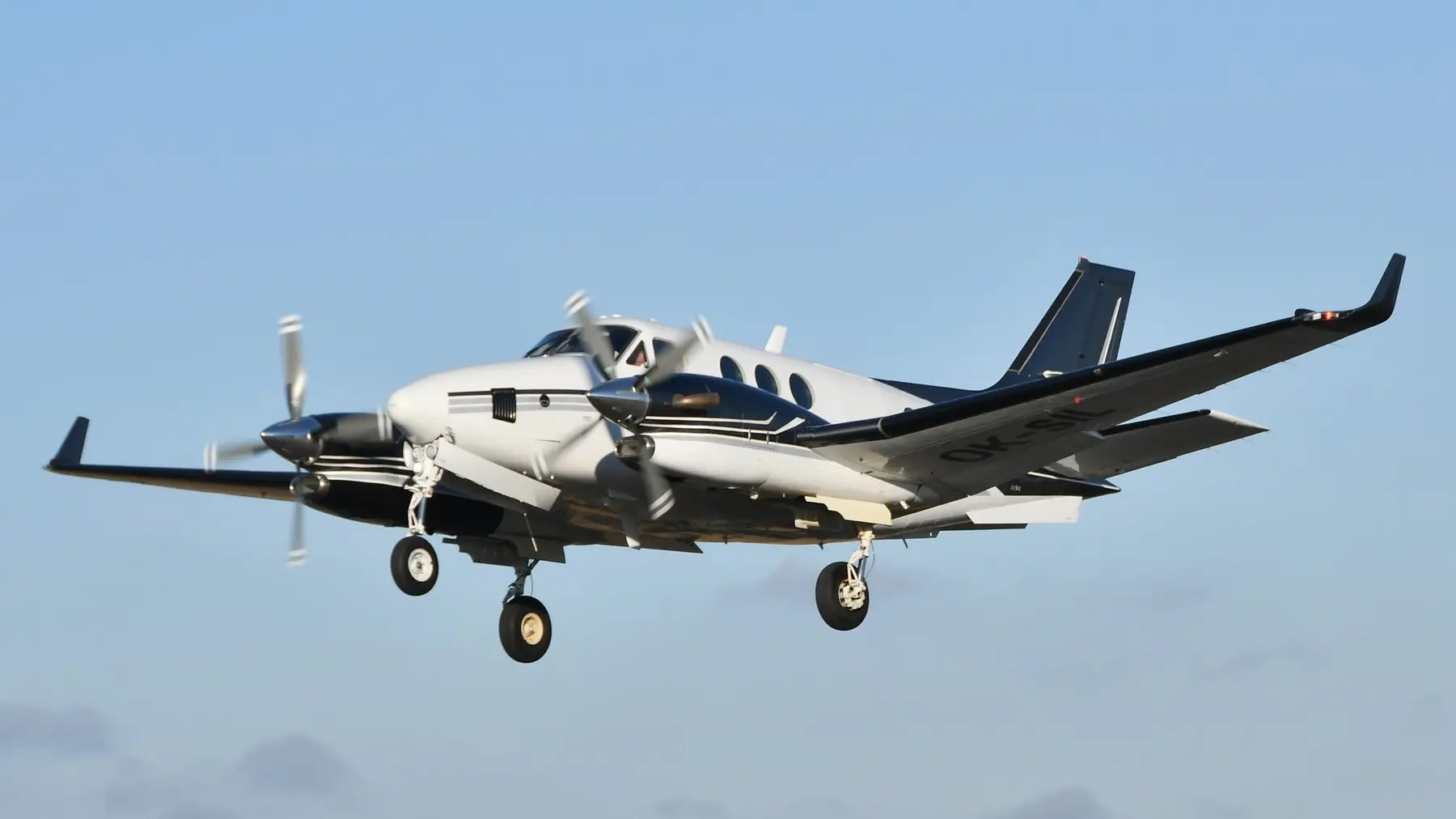 avion Beech 90 King Air profimedia-681dcdc44e6f7.webp