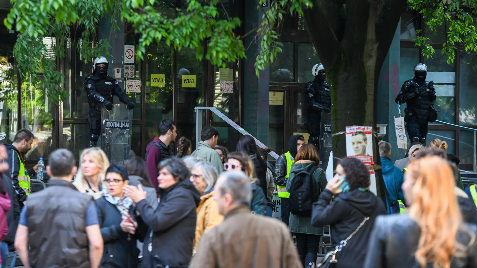 blokada suda novi  sad TANJUG NENAD MIHAJLOVIĆ-682b17fac3a1f.webp