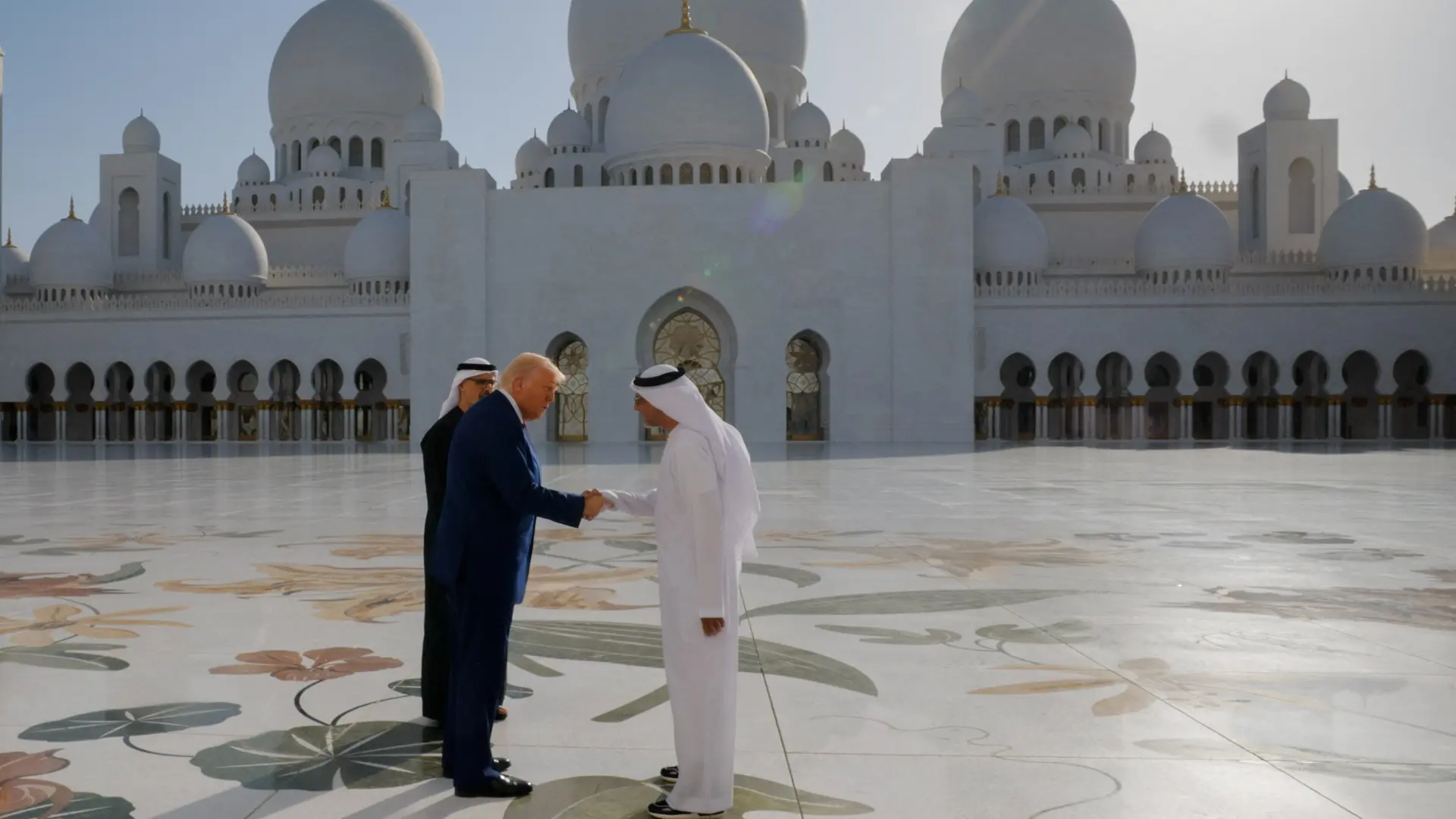 donald tramp u abu dabiju, abu dabi - 15 maj 2025 - REUTERS-6825f162b0283.webp