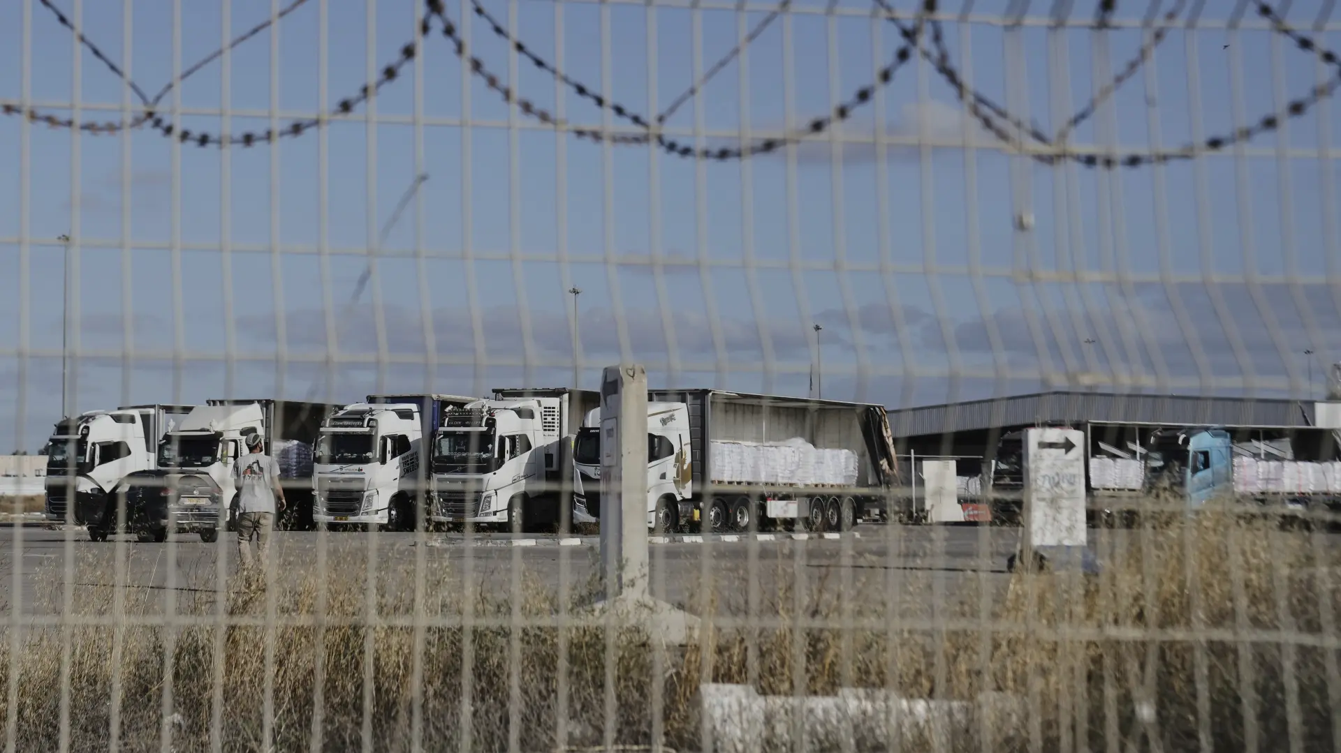 kamioni humanitarna pomoć gaza AP PhotoMaya Alleruzzo-682c1fdab2b32.webp
