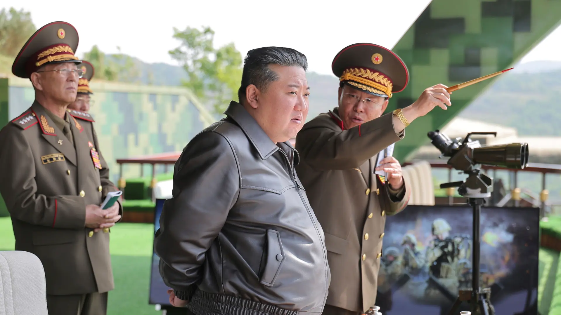 kim džong un Korean Central News AgencyKorea News Service via AP tanjug-682836b01c51f.webp