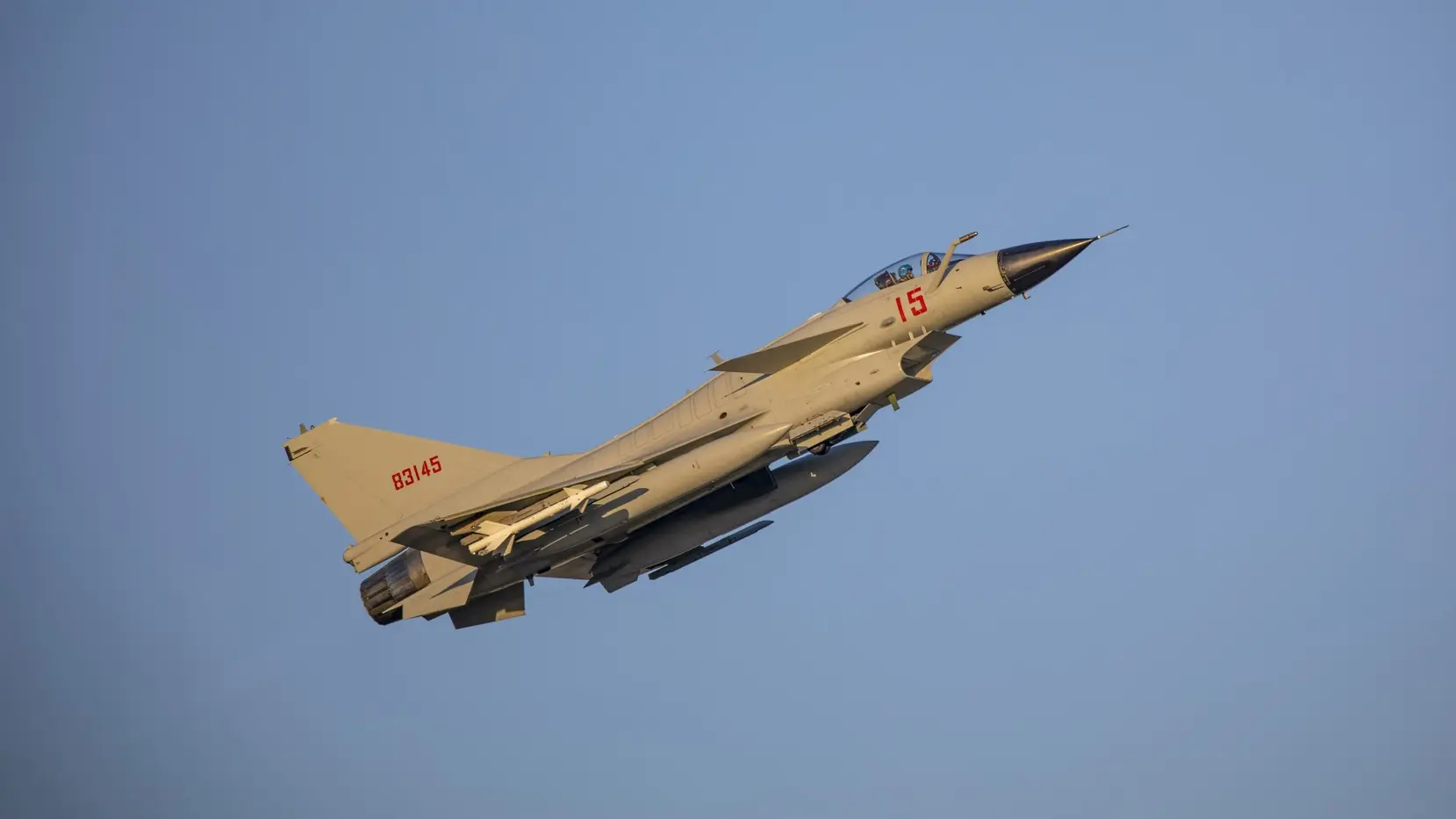 kineski vojni avion lovac J-10, avgust 2021 - kineska vojska avijacija - profimedia-0631203037-681d0c4eee14e.webp