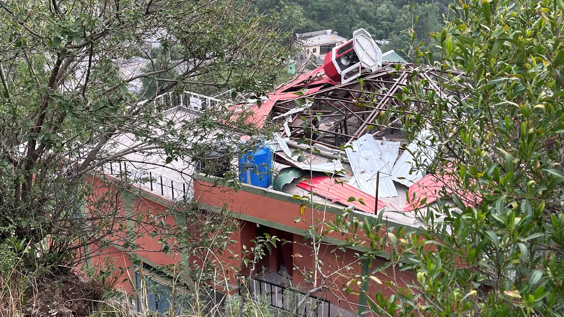 muzafarabad, džamija bilal u muzafarabadu, napad indije na pakistan - 7 maj 2025 - Reuters-681b18a62fc54.webp