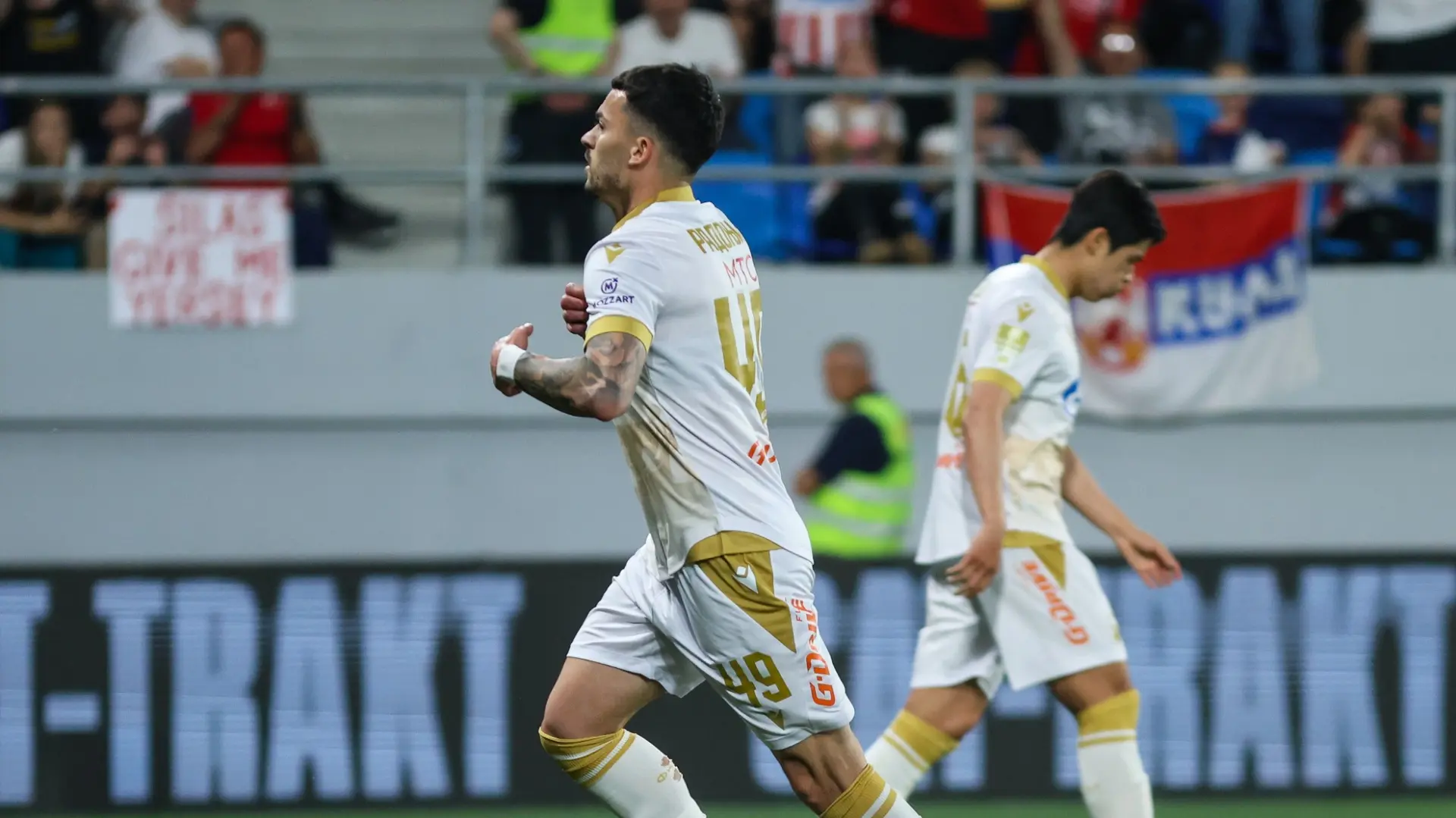 nemanja radonjić fk crvena zvezda facebook-681670b882d4c.webp