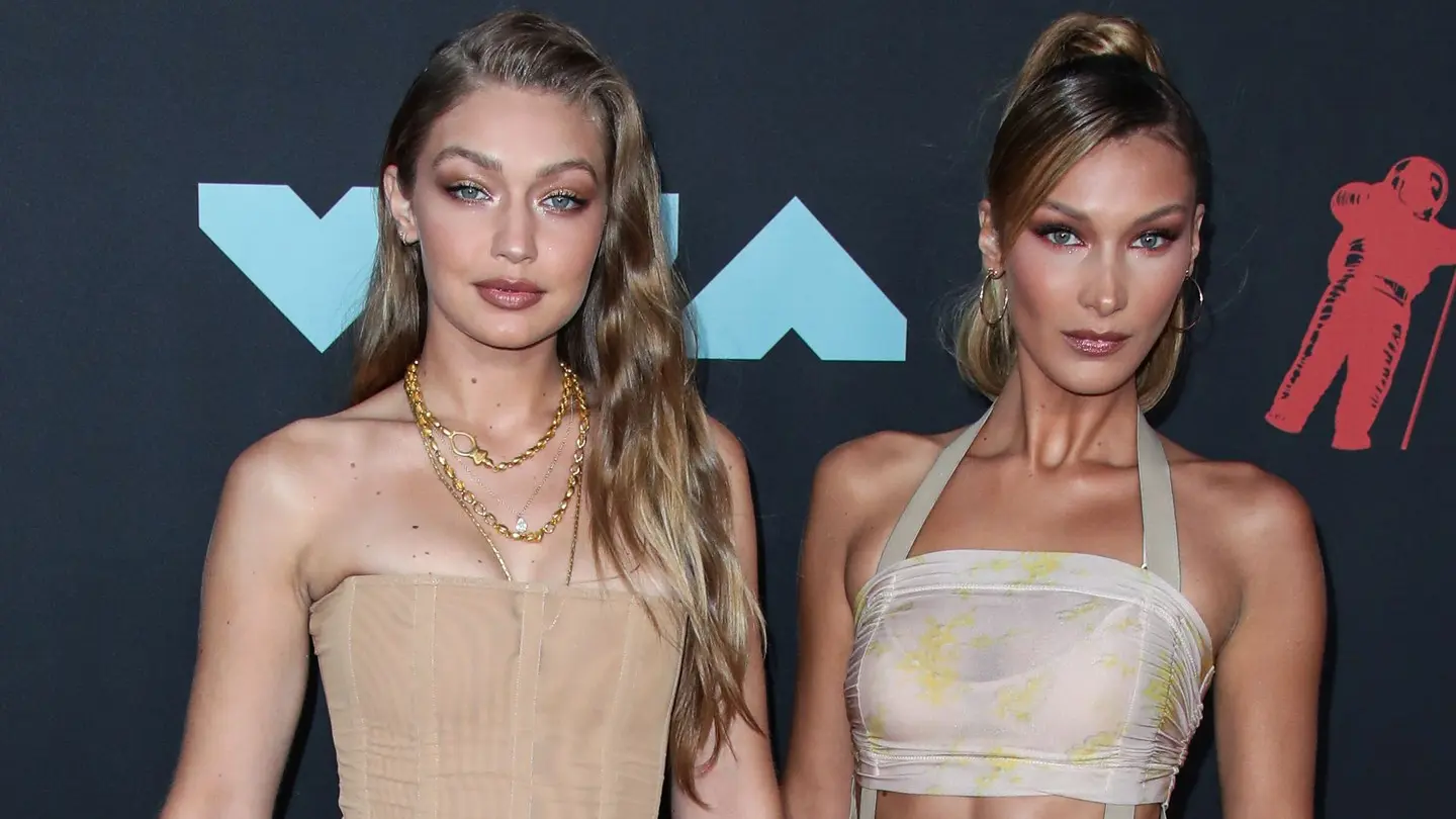 profimedia-0467413368 bela điđi hadid bella gigi-6839aefb00fd9.webp