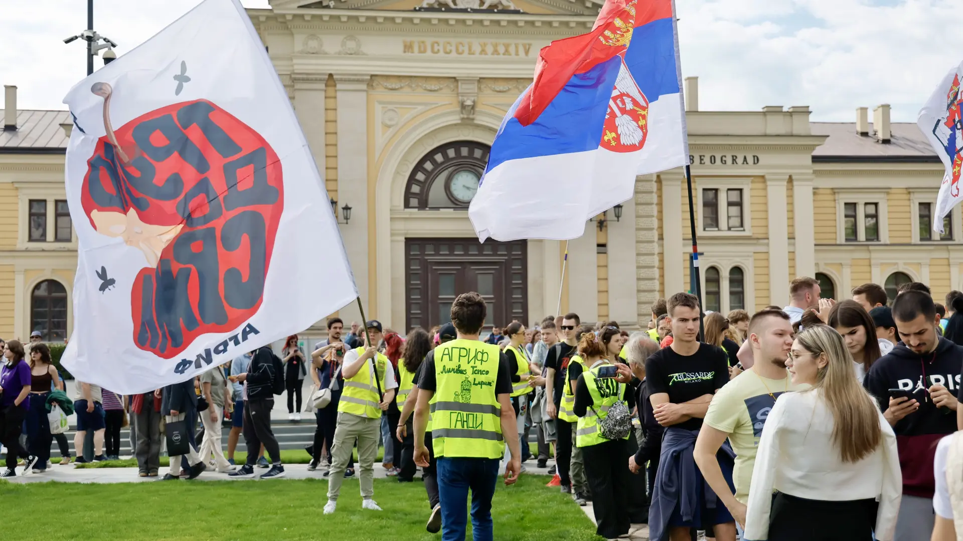 protest hoćemo izbore 30.5.25 TANJUG MARKO ĐOKOVIĆ-6839fb9f66099.webp