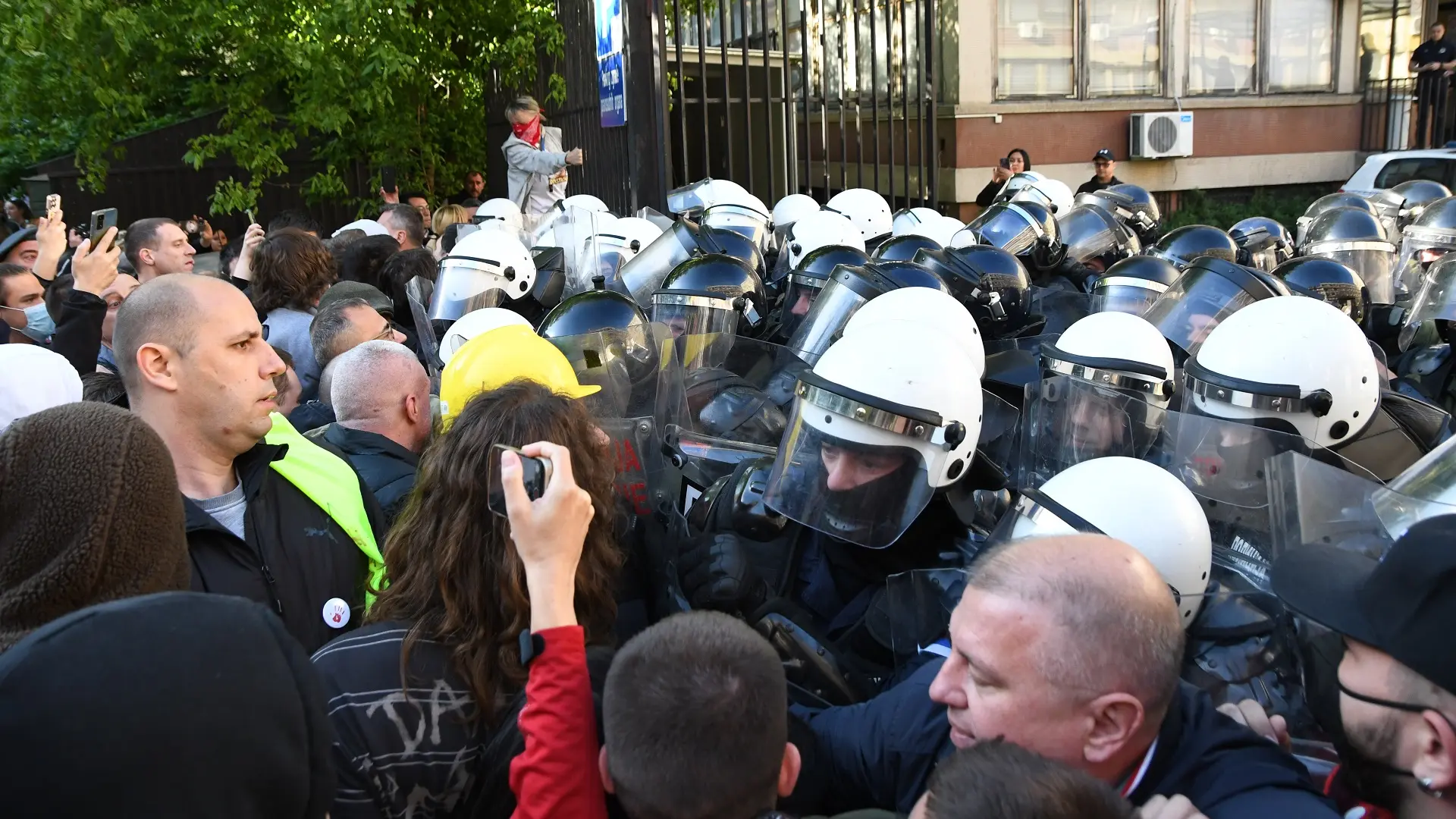 protesti u novom sadu, 15 maj 2025 - TANJUG NENAD MIHAJLOVIĆ-682599c4b8f98.webp