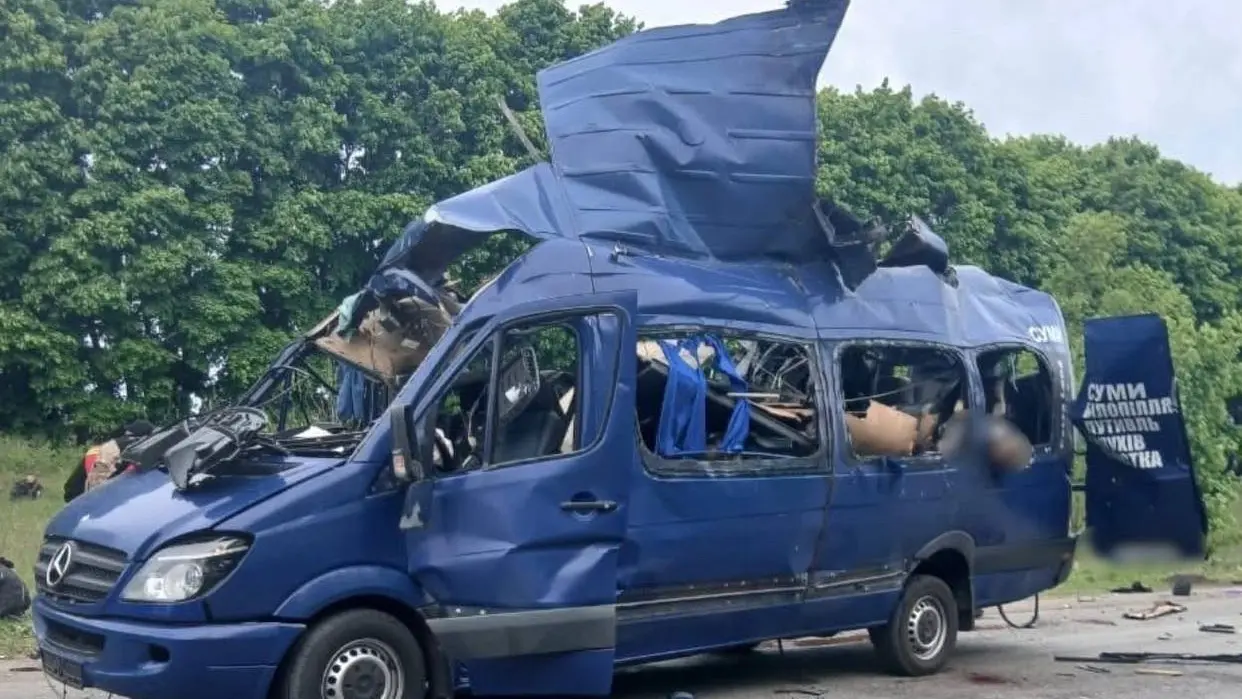 ruski napad na autobus sumi oblast foto nacionalna policija ukrajine-68282b855ec8f.webp