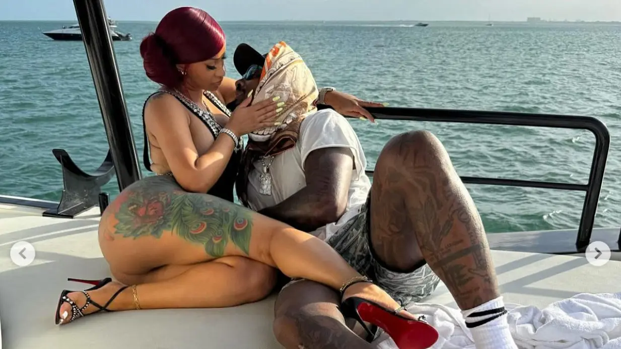 Instagram printscreen, iamcardib kardi bi cardi b-683e9982203a2.webp