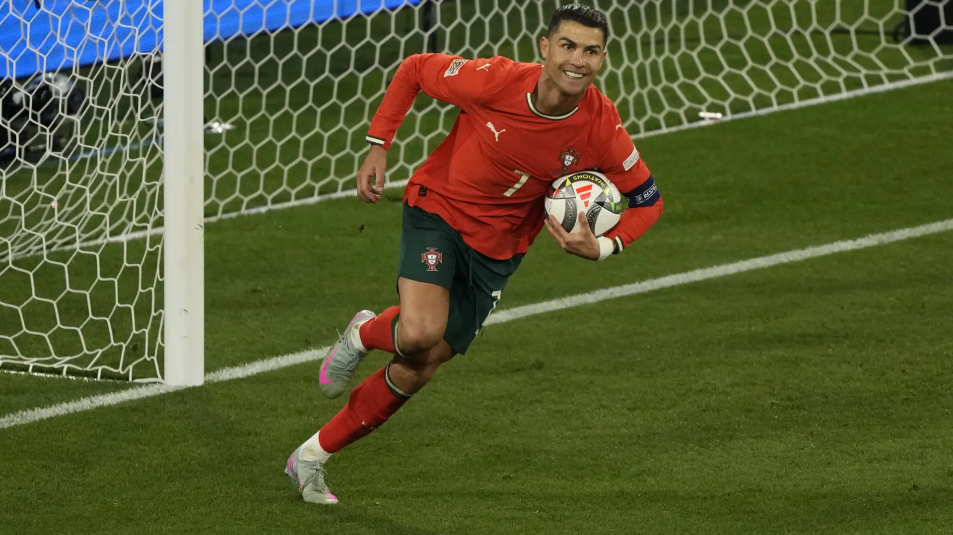 Tan2025-06-0822372905_8 kristijano ronaldo portugal AP PhotoMichael Probst)-6860f36ac4f3f.webp