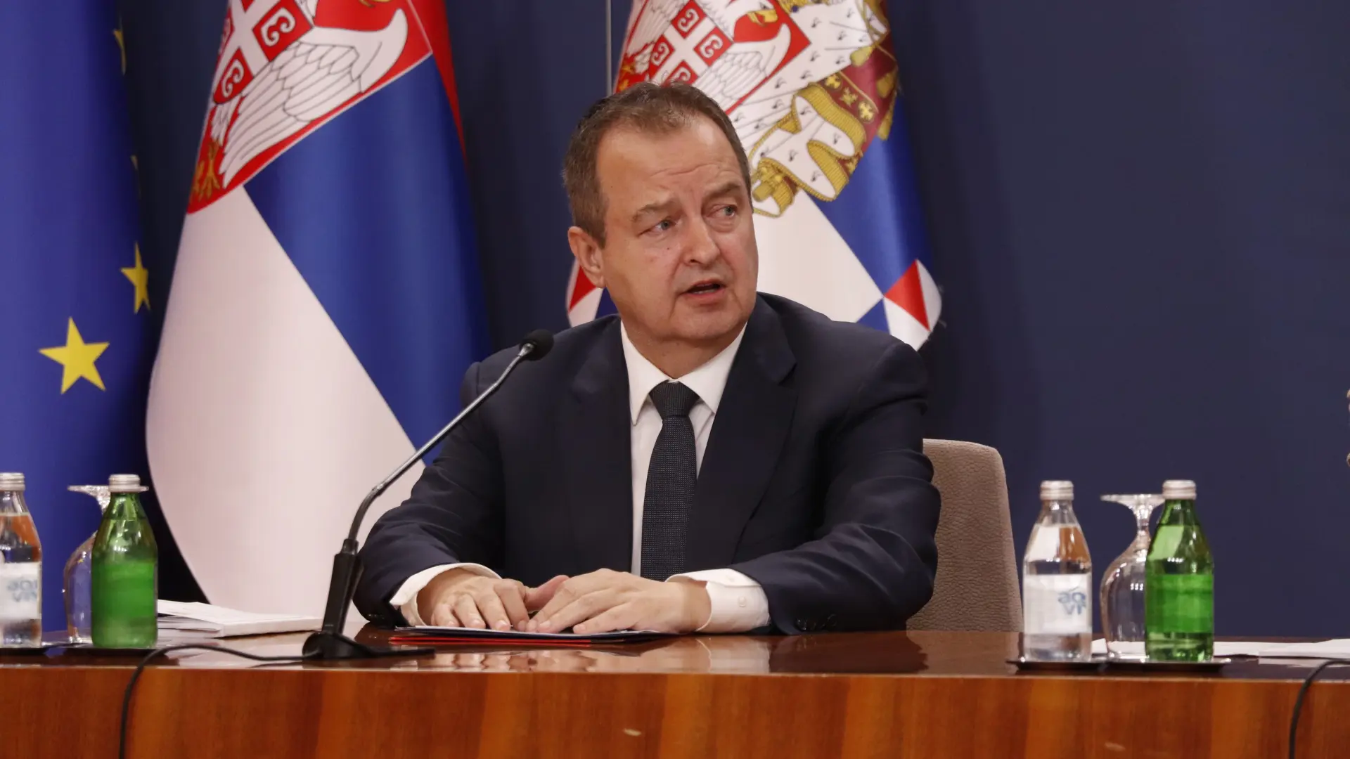 Tan2025-06-2912261936_3 ivica dacic jovana kulasevic-6861160ac3361.webp