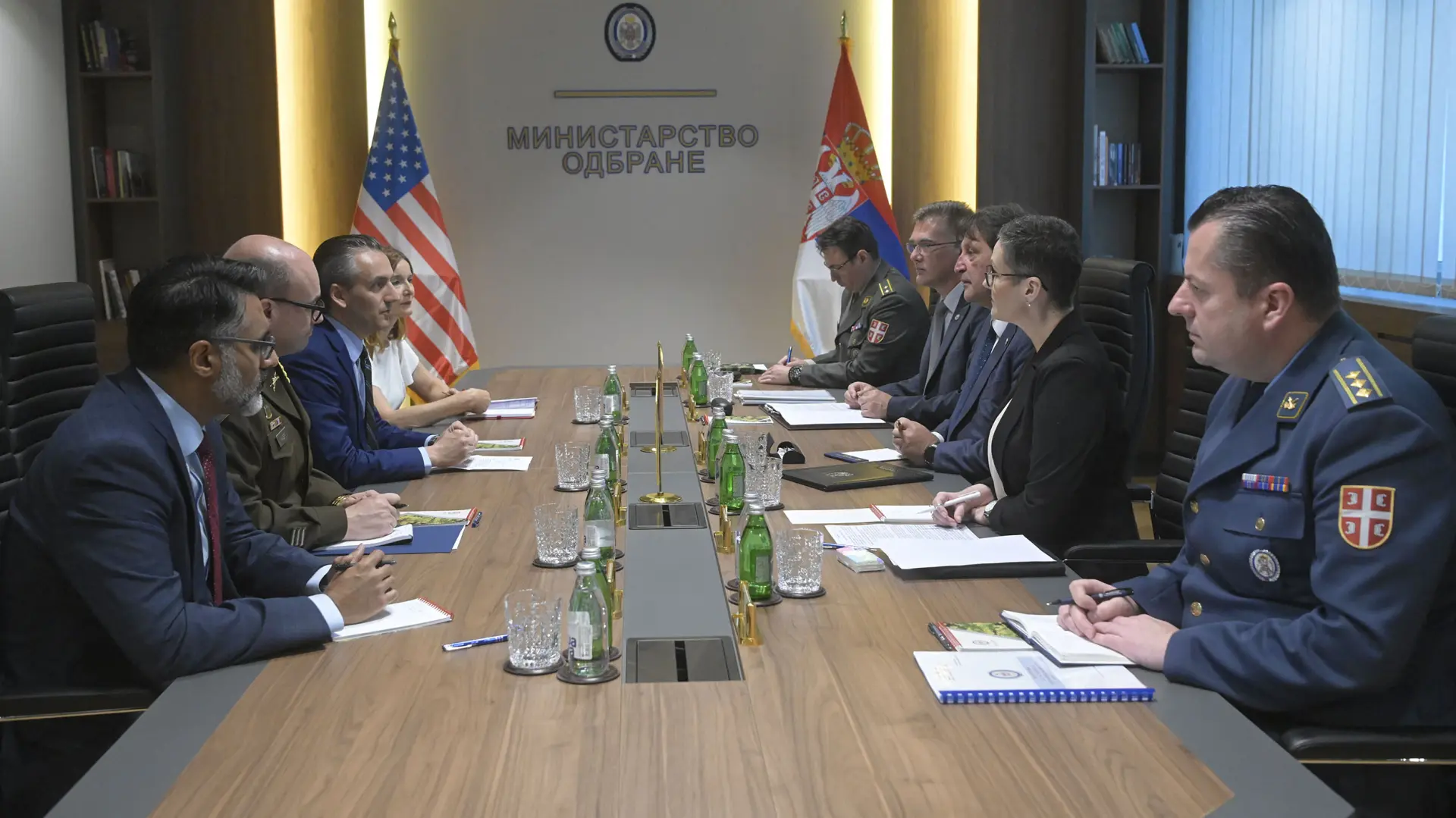 aleksandar titolo, bratislav gašić - 2 jun 2025 - TANJUG MINISTARSTVO ODBRANE I VOJSKE SRBIJE-683d9a362e104.webp